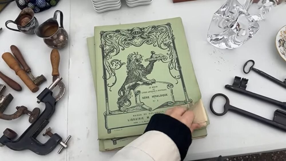 フランス・リヨン蚤の市散歩】雨模様のブロカント巡回、手に入れた愛す