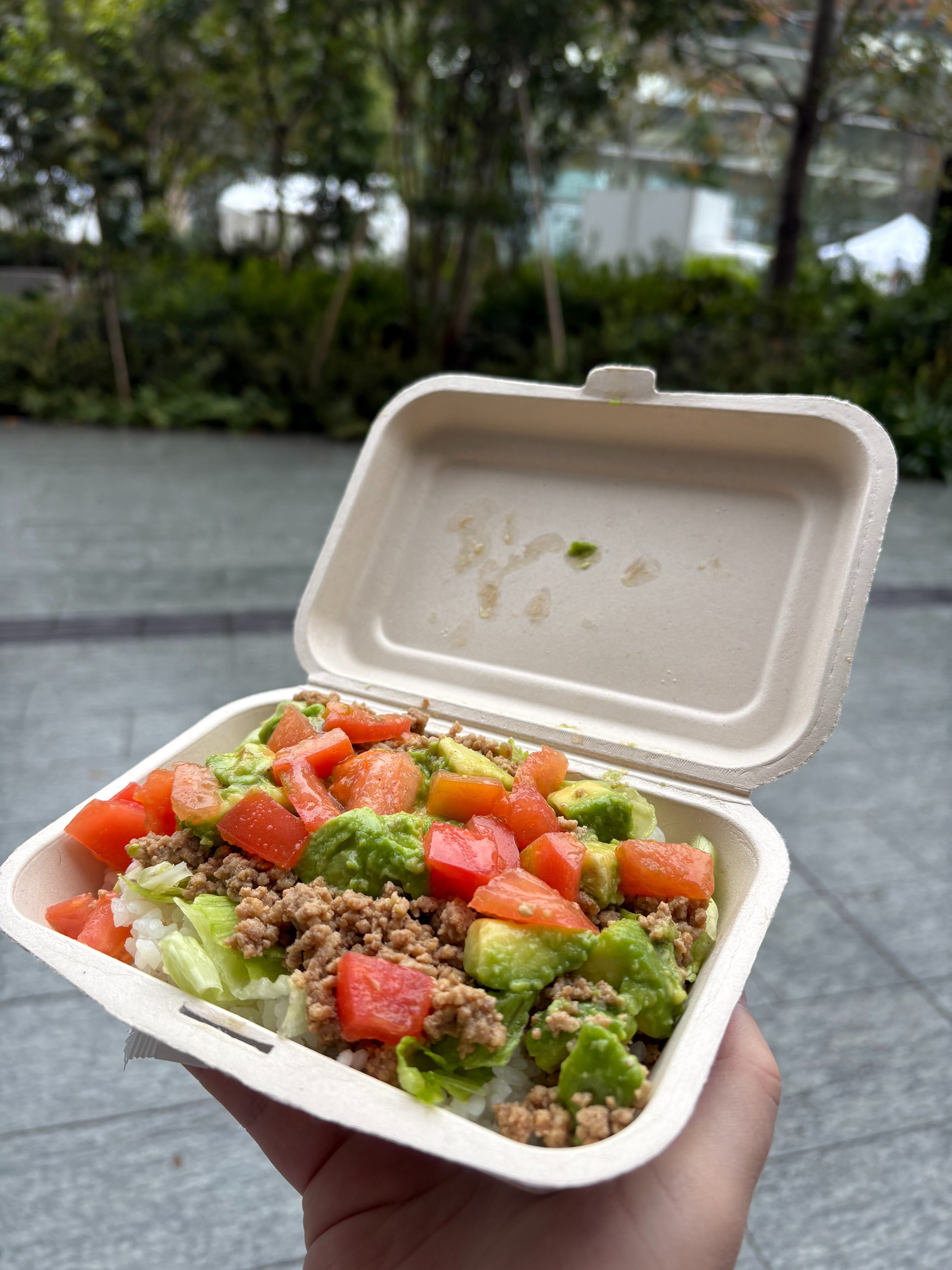 高輪ゲートウェイが食のテーマパークに変身！EAT JAPANに行ってきた