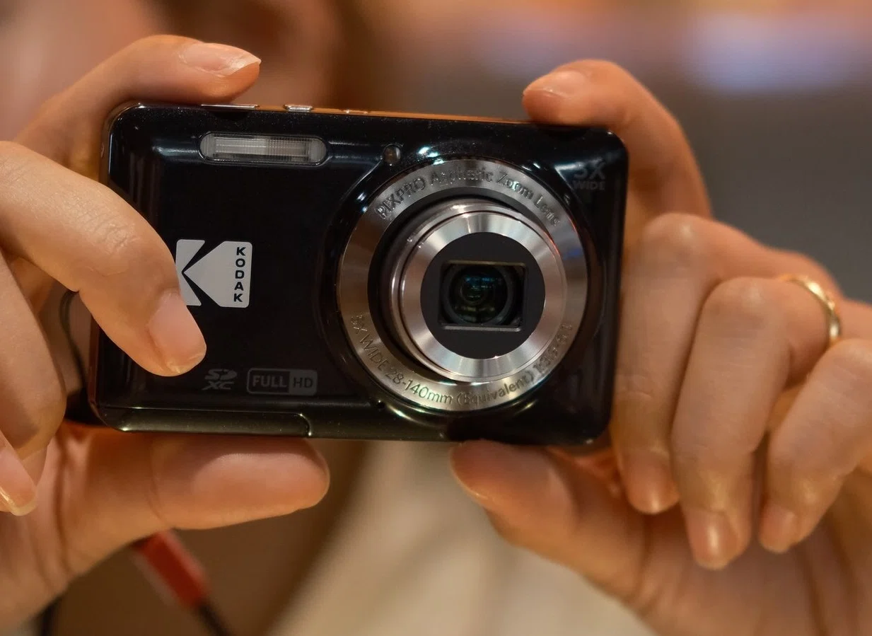 旅にどのカメラを持っていく？──結局「写ルンです」が最強な3つの