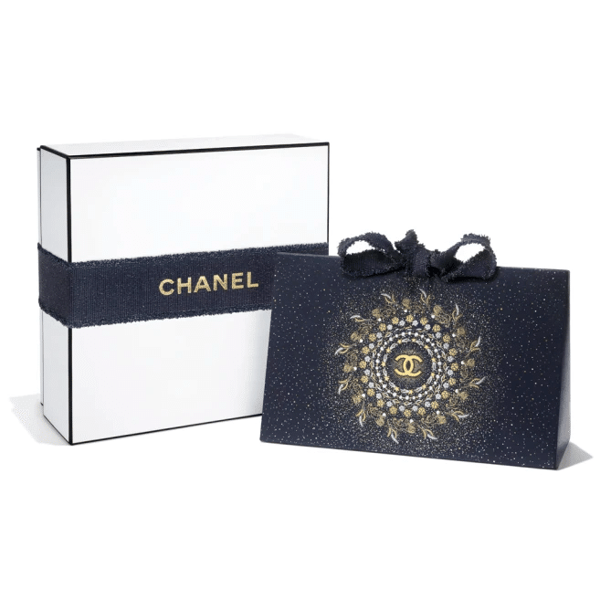 シャネル2025年クリスマスコフレ「ホリデー セット」をオンライン先行