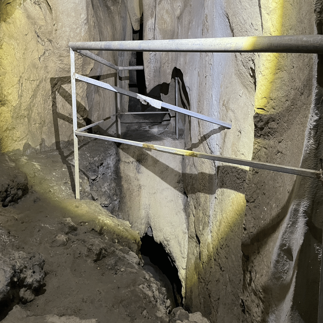 女将軍ナン・ハンの伝説が残る洞窟【ベトナム田舎町ギアロー】｜Suzuki