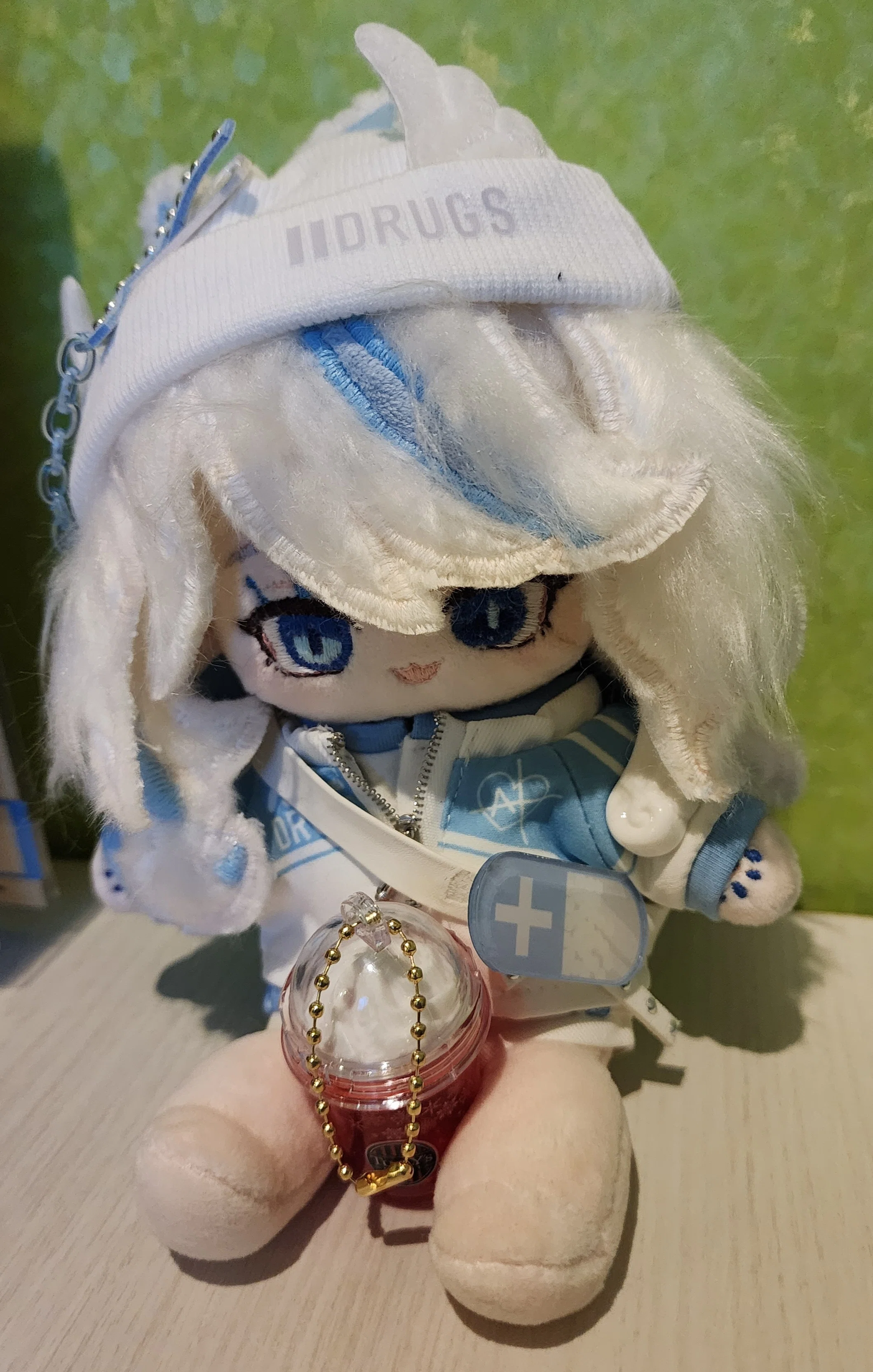 おもちゃ ヌヴィレットぬいぐるみ ヌヴィレット 原神 公式グッズ