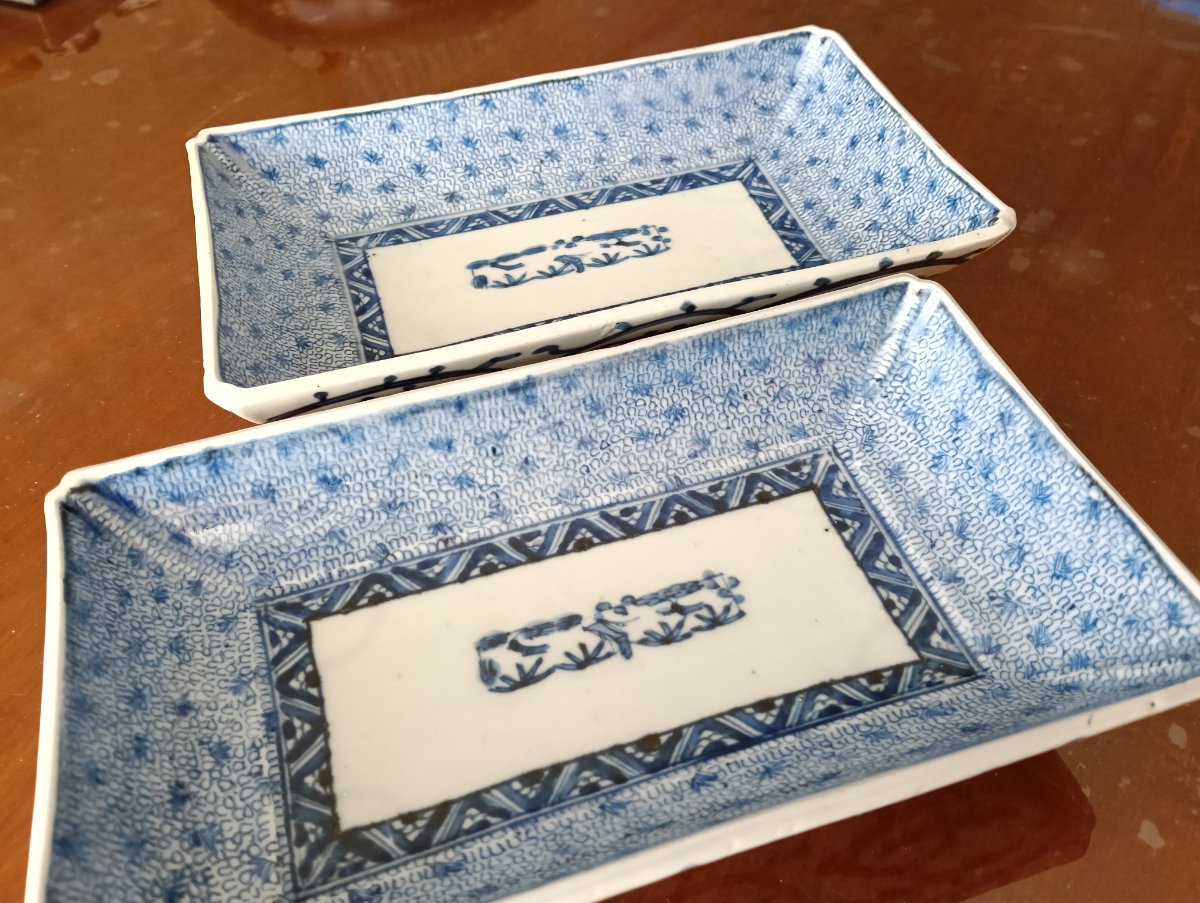 古伊万里　微塵唐草膾皿　九客　成化年製　裏蔓唐草文　古陶を楽しむ　料理屋 古伊万里｜微塵唐草の長皿｜ゆんたく