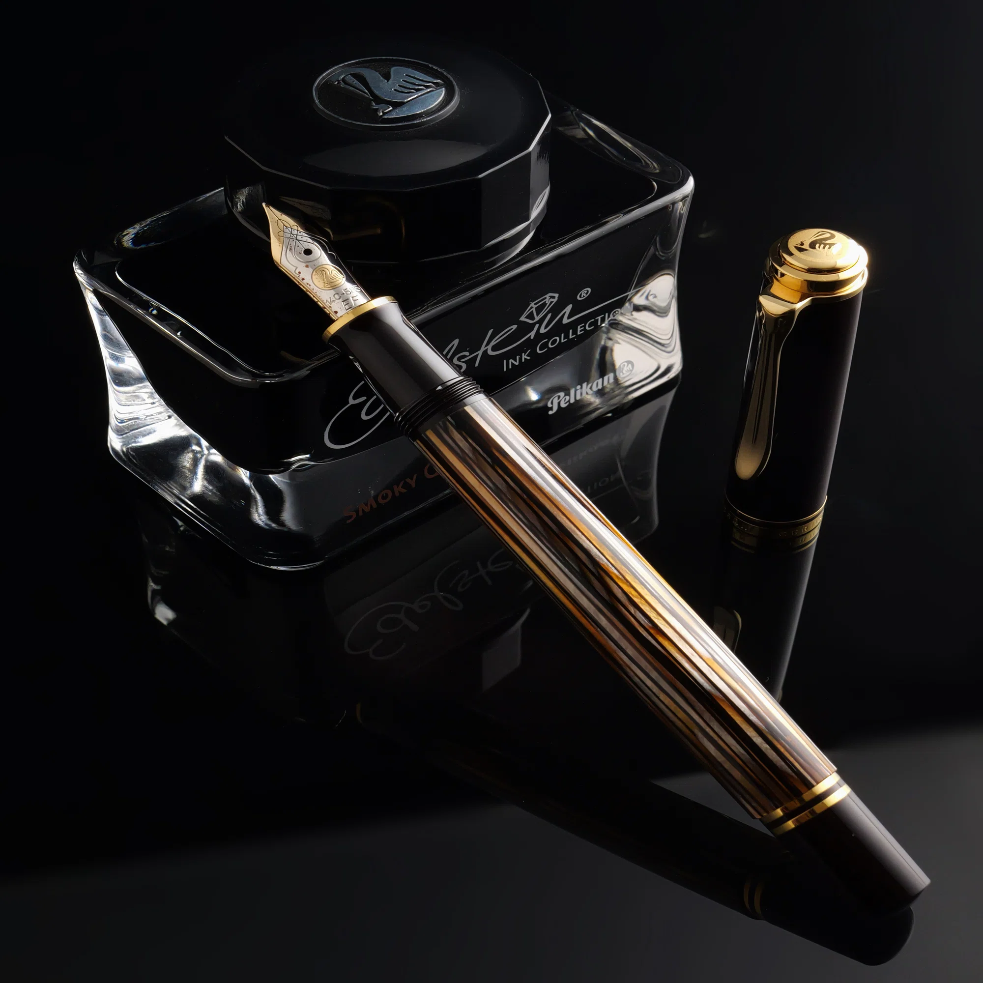 琥珀に揺れる静謐の輝き：Pelikan Souverän M400 Tortoiseshell-Brown 
