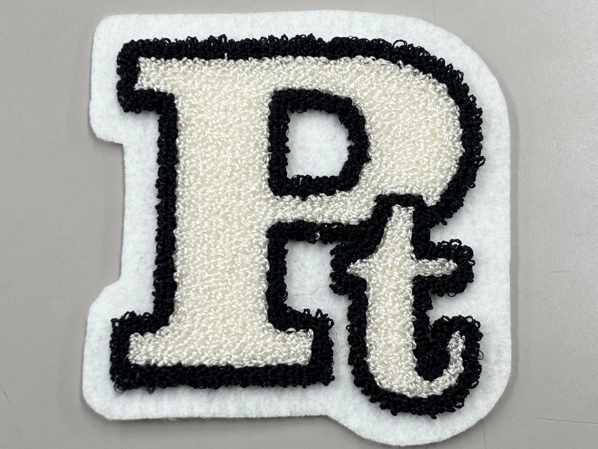 最強の付加価値をつける刺繍ワッペンを爆誕させてしまった｜有限会社