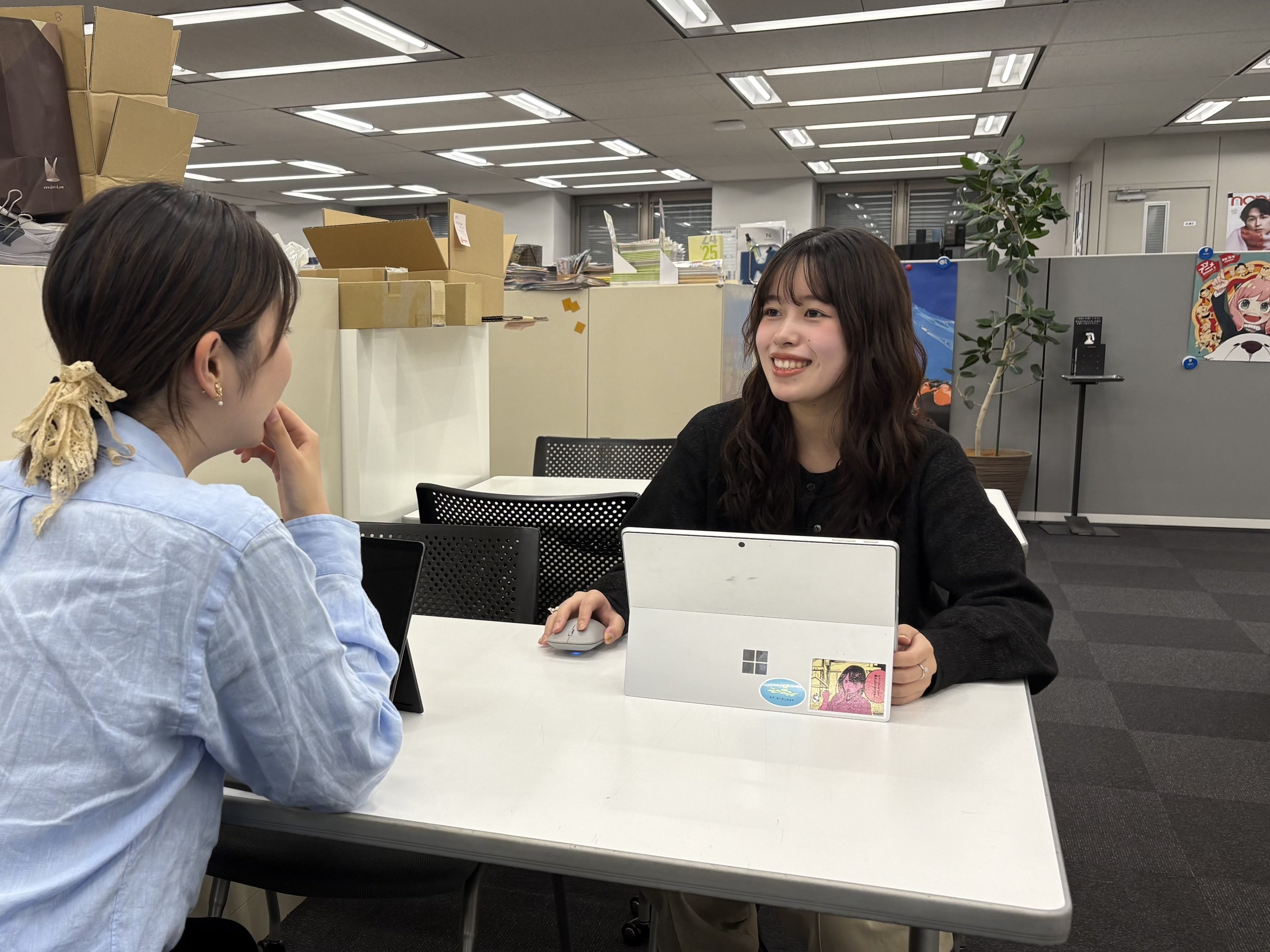 面白い」で終わらせない！ 書籍販売部の「届ける」お仕事｜集英社採用担当