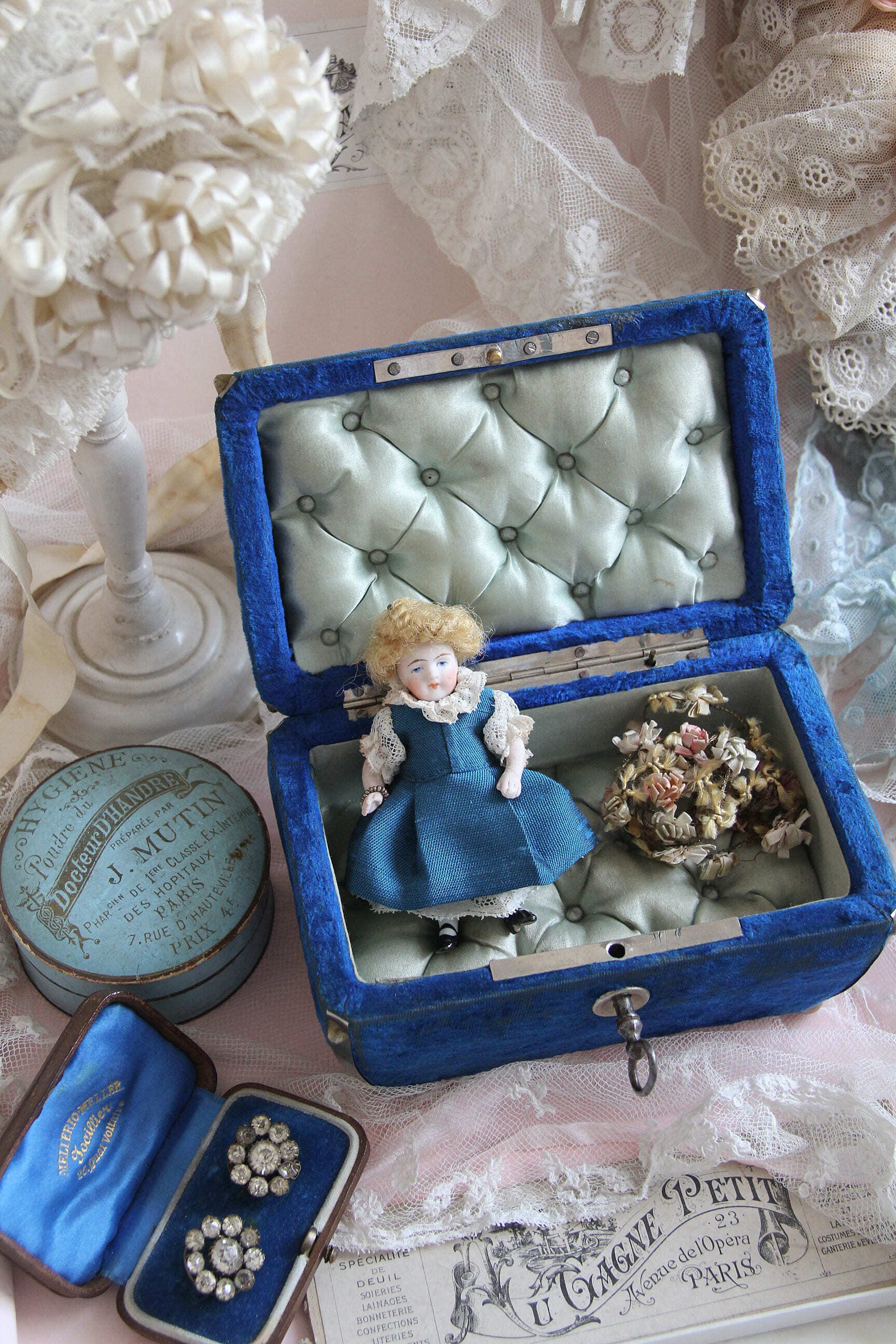 100年前の青色の時間、青色の蒐集、海の骨董店。｜アンヴァンテール