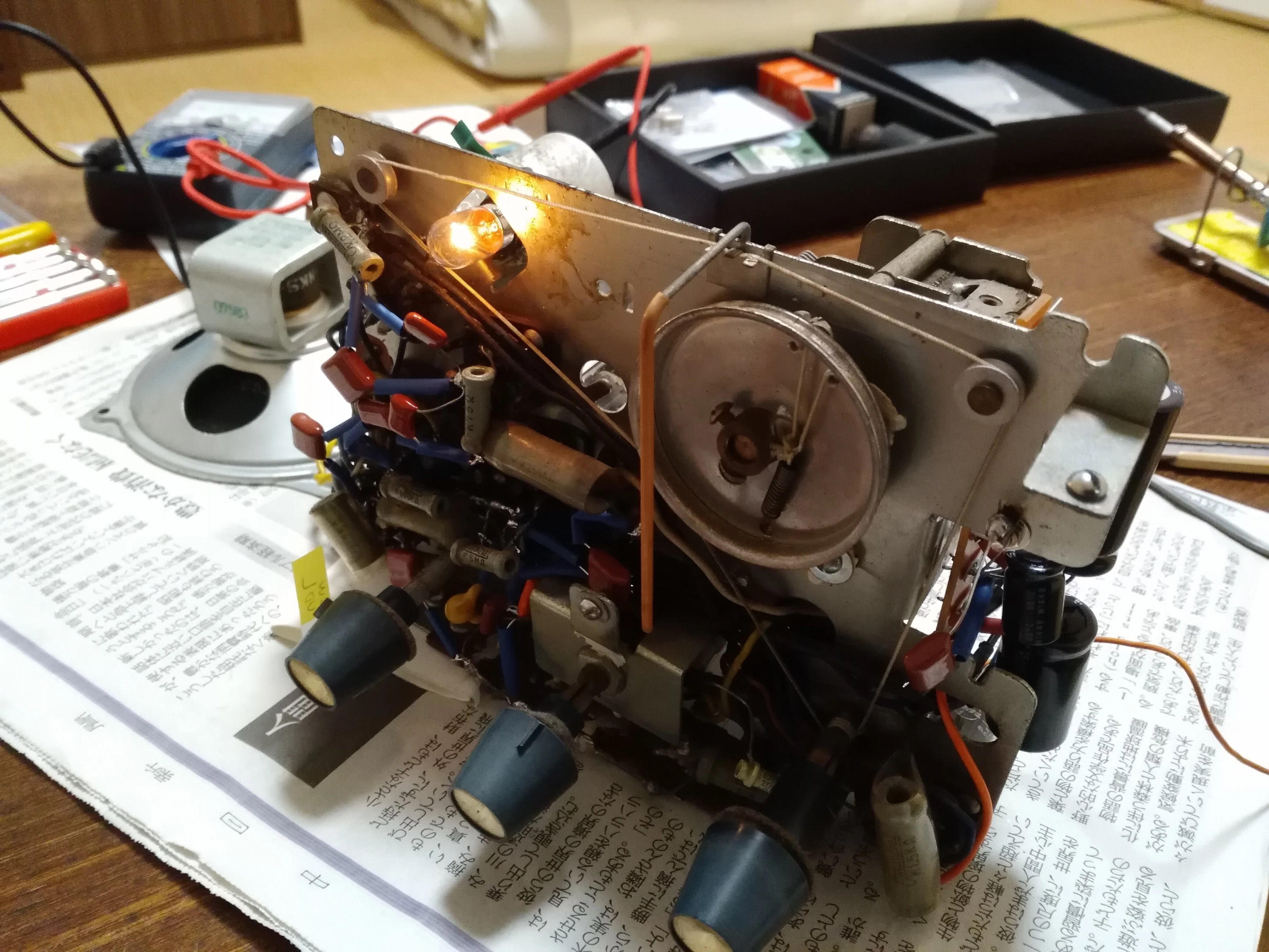 真空管ラジオ(ネイキッド)動作品　・引き取引限定です! 復活！真空管ラジオ・ナショナルAX-405 修理記録｜RYU KASA