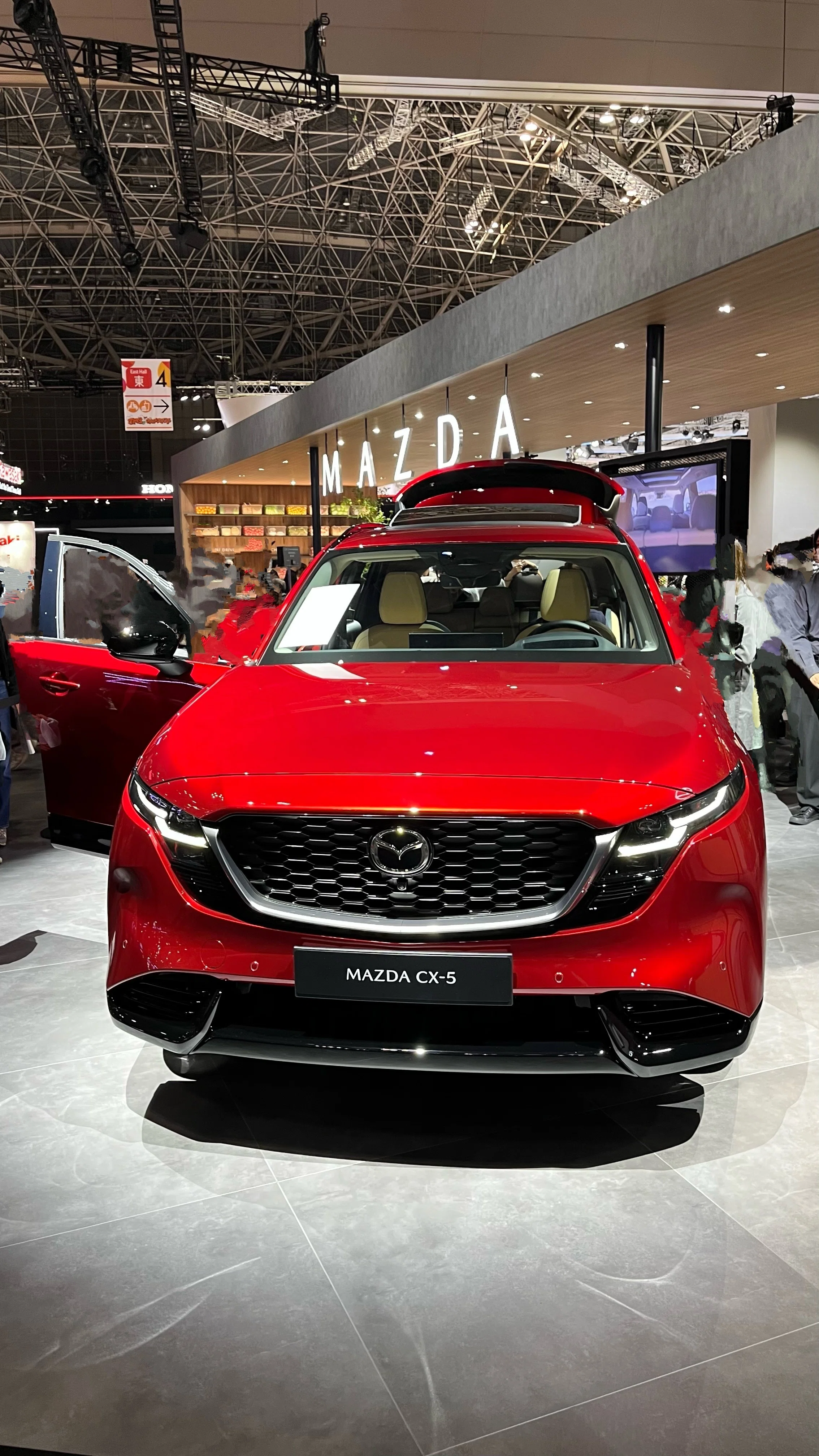 潜入モビリティショー2025】 マツダCX-5篇： 確信！凝縮された美しさ
