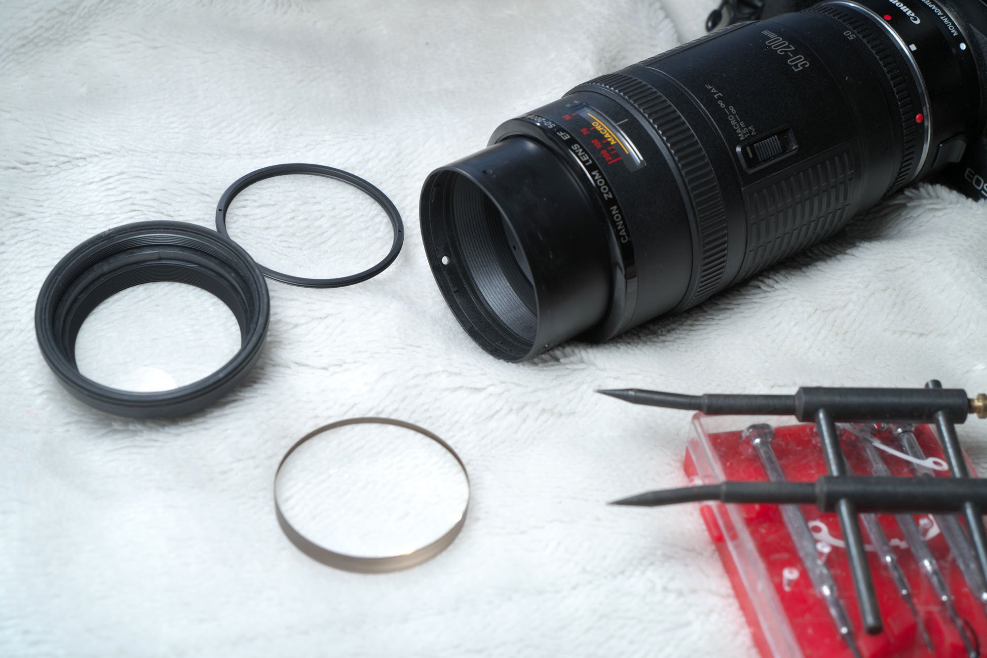 8万円のカメラに990円のレンズ｜フユキ／西川冬旗