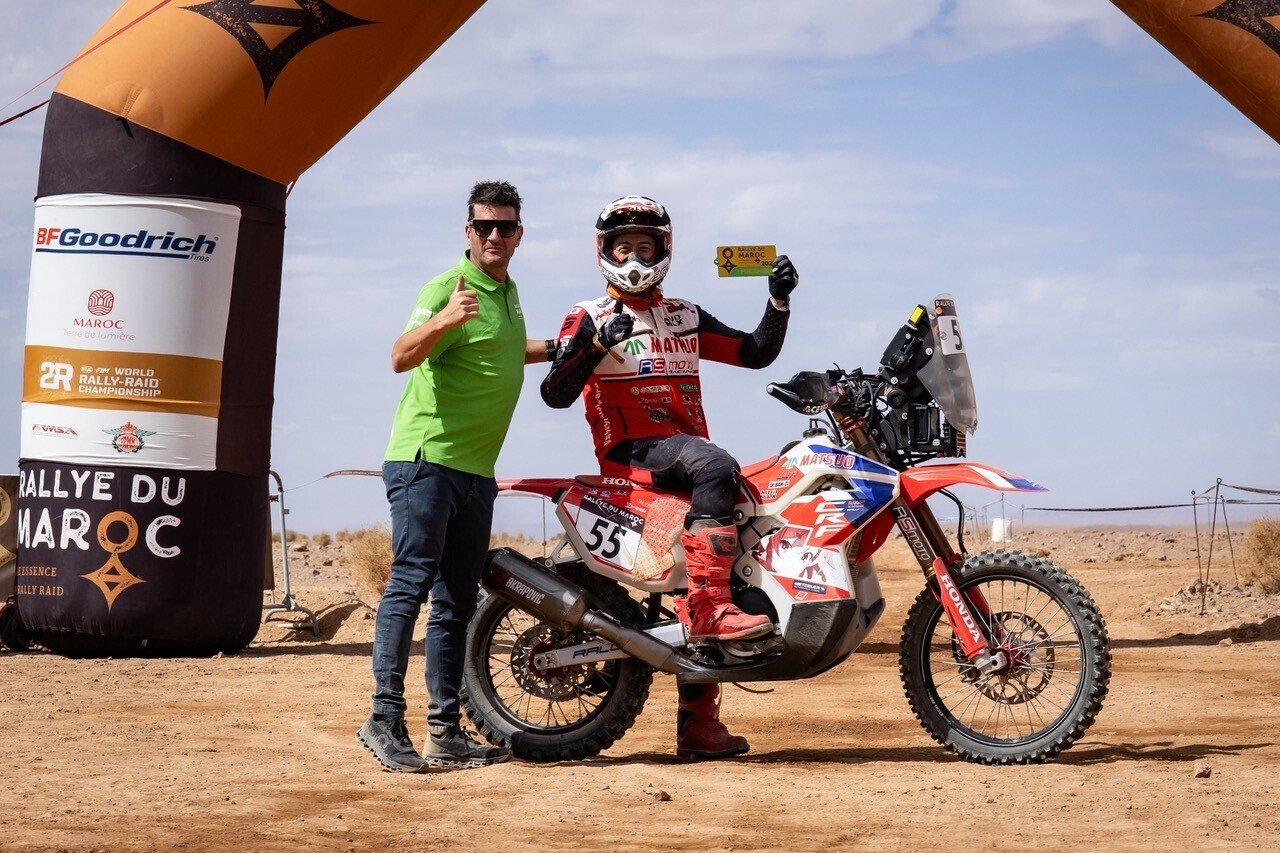 ホンダの新開発バイクで、5日間 約2,500kmを走破。藤原慎也、世界