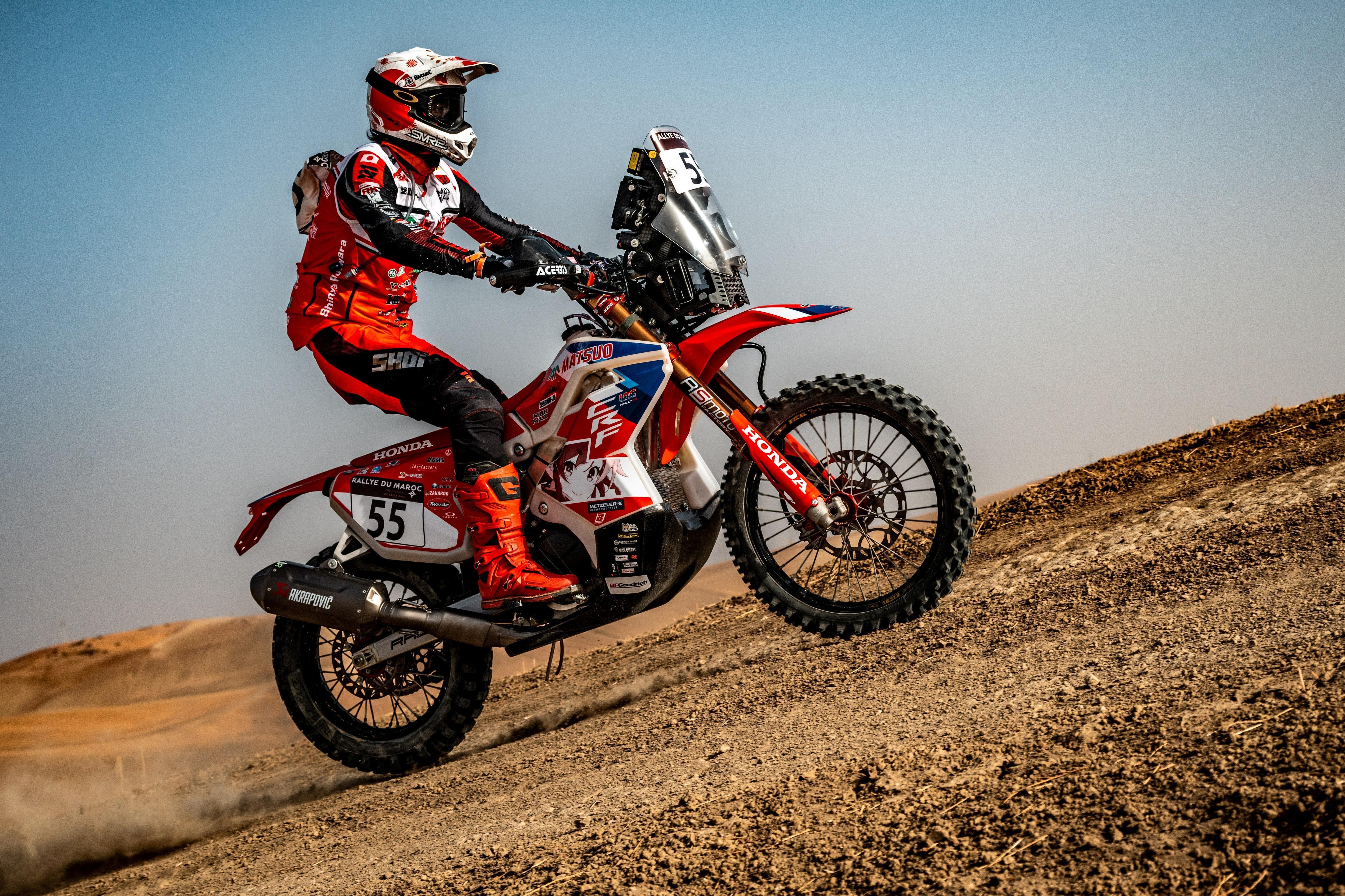 ホンダの新開発バイクで、5日間 約2,500kmを走破。藤原慎也、世界