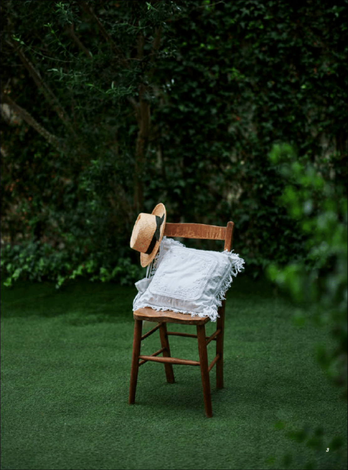 美しさを日常使いする、早く刺せて洗って使える白糸刺繍。｜グラフィック社