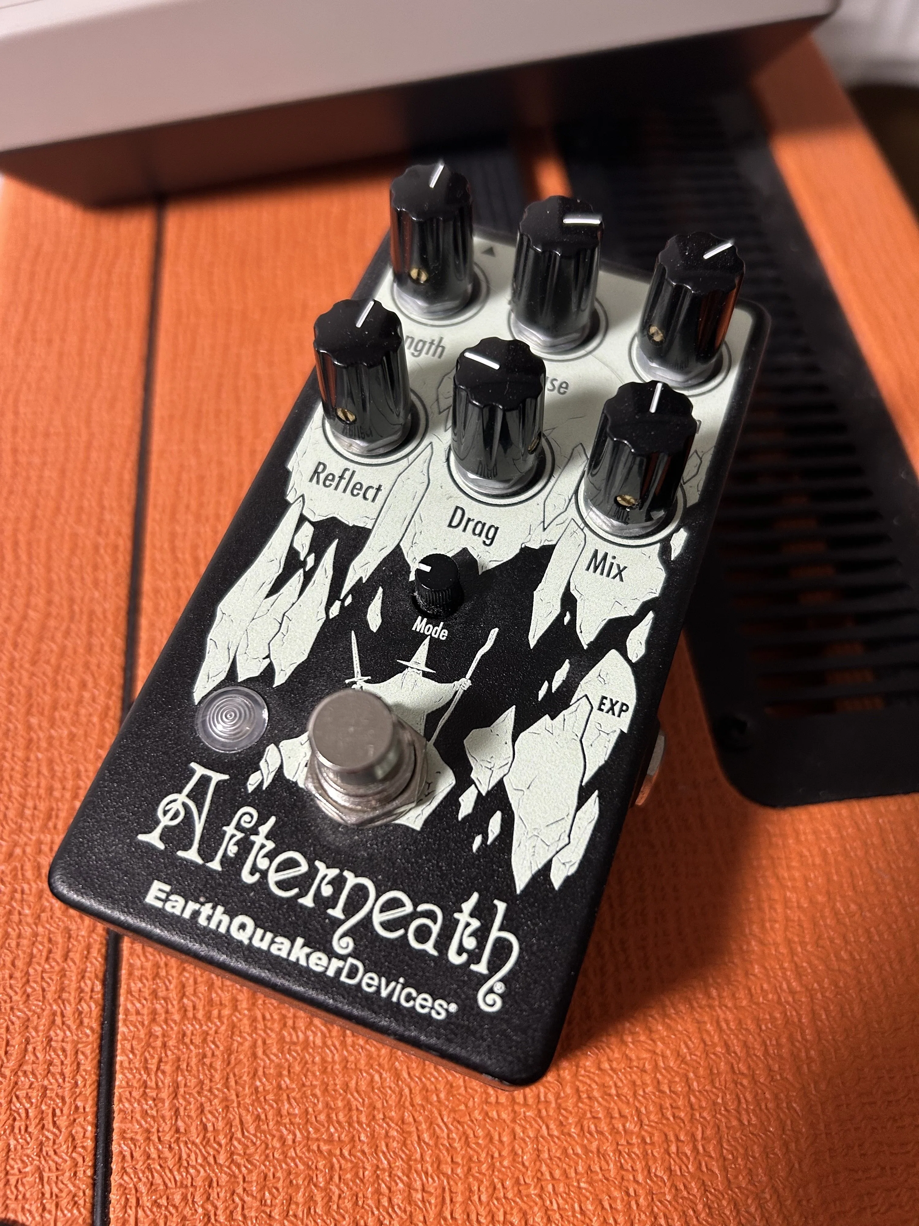 Mayonaise Fuzz ギターエフェクター ここ最近よく使ってるエフェクター｜光収容