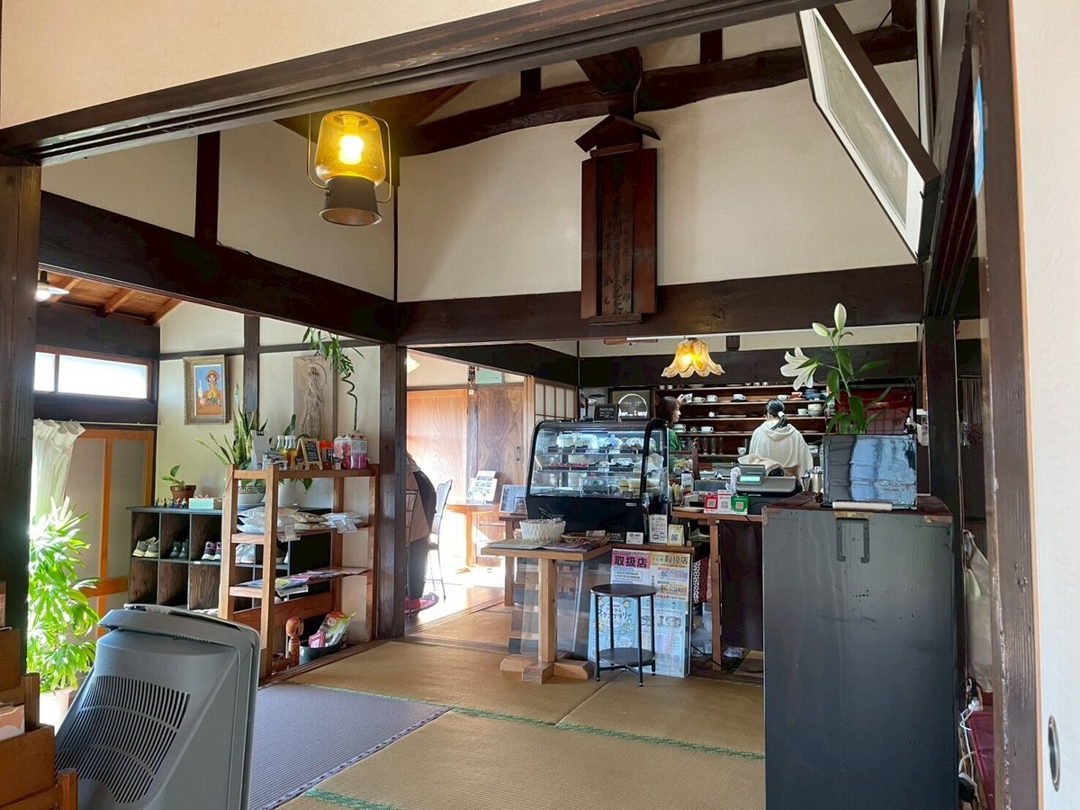 茶店・千福の内観。幕末からある古民家のカフェ