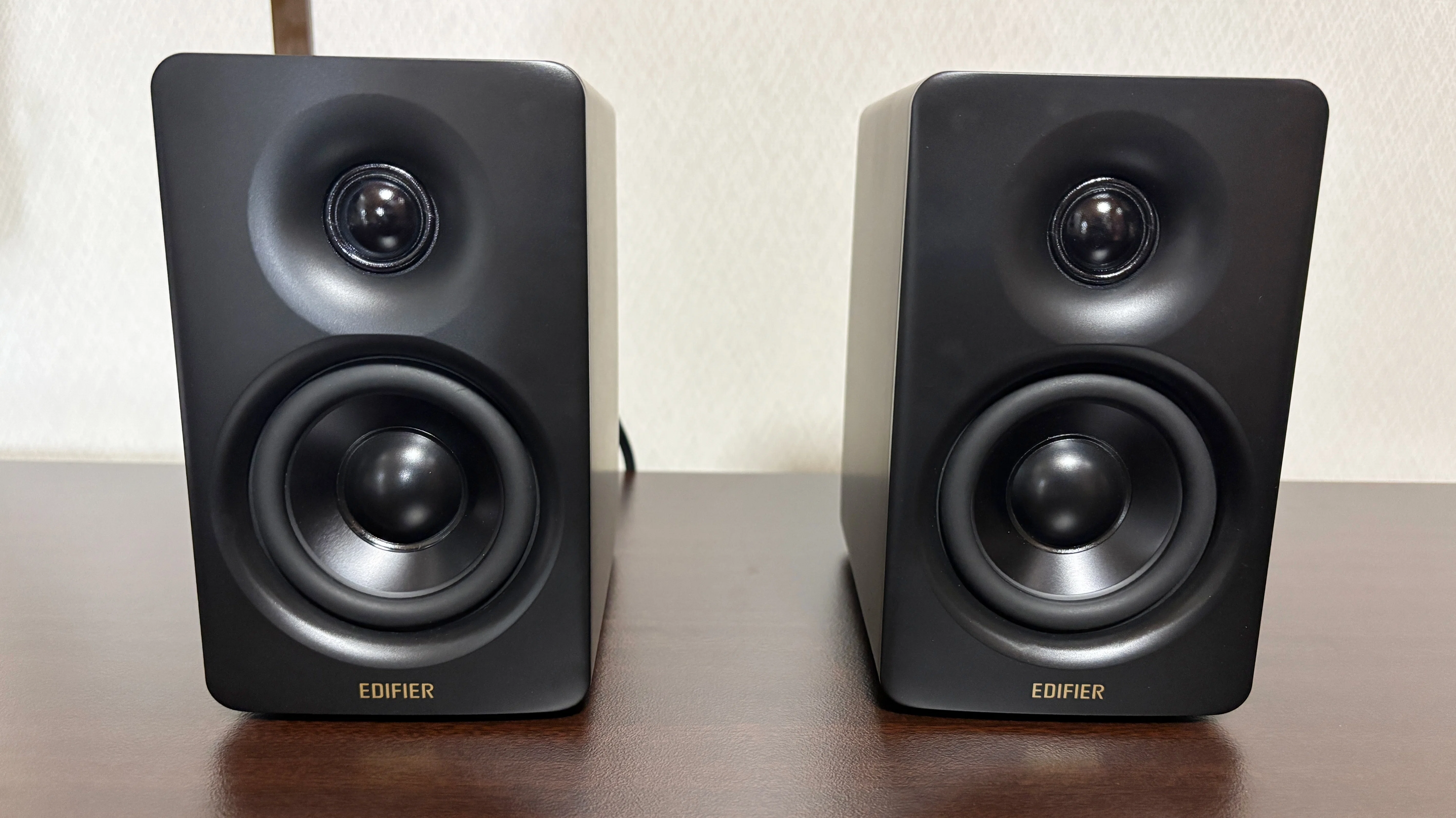 Edifier M60の1ヶ月使用レビュー！使ってみておすすめ？｜ケンザキ