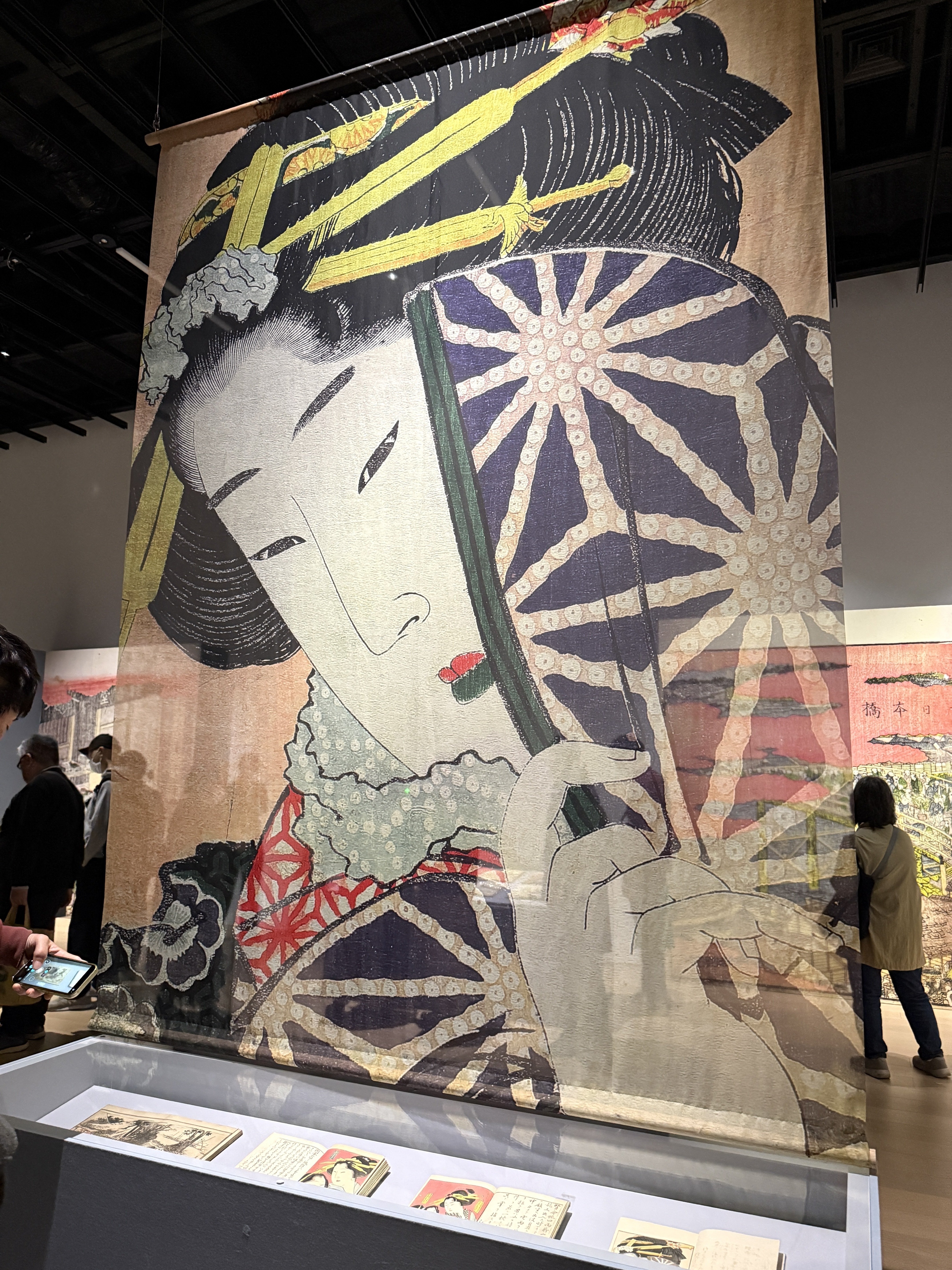 日本人はいつから「色を捨てた」のか？北斎の色彩から学ぶ人生の豊か