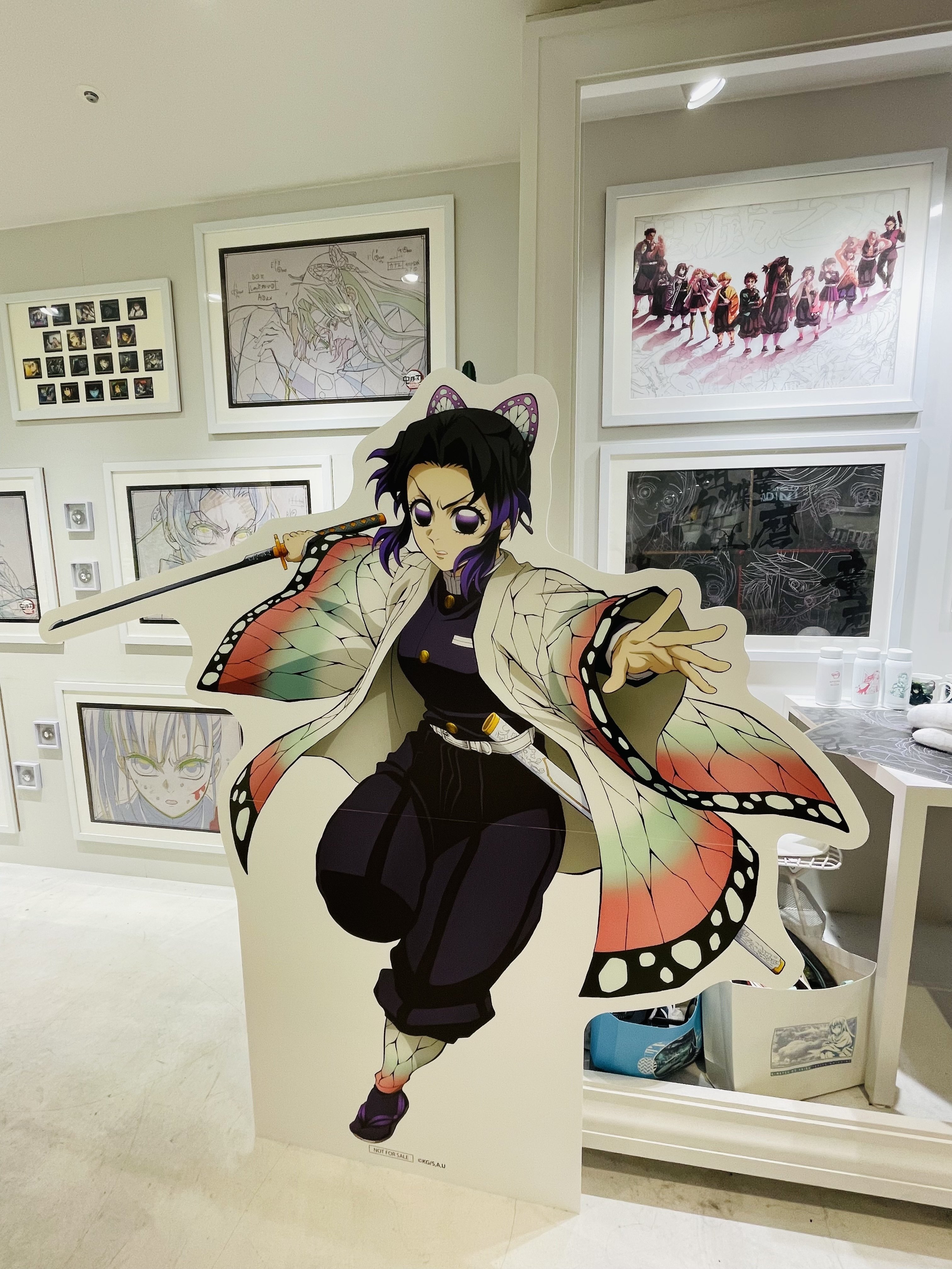 友、西より来たりてダイニングとモクテルを巡る｜まれ