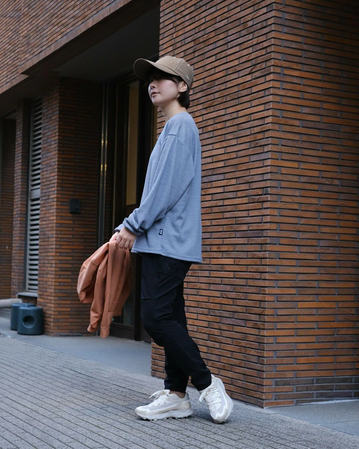 日常の機能服〉 BLACK BRICKが提案するスタイリングとは。｜BLACK