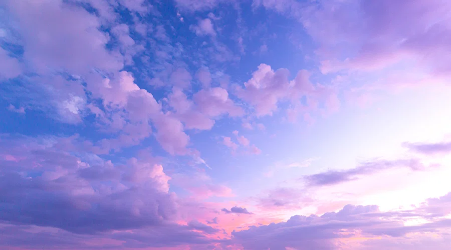 Column | Colors of the Sky and Time｜株式会社ヘルメス