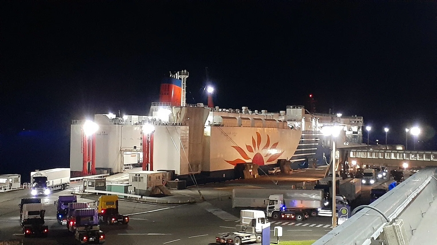 北海道→東京（苫小牧→大洗）；さんふらわあ（＆これまで乗った長距離