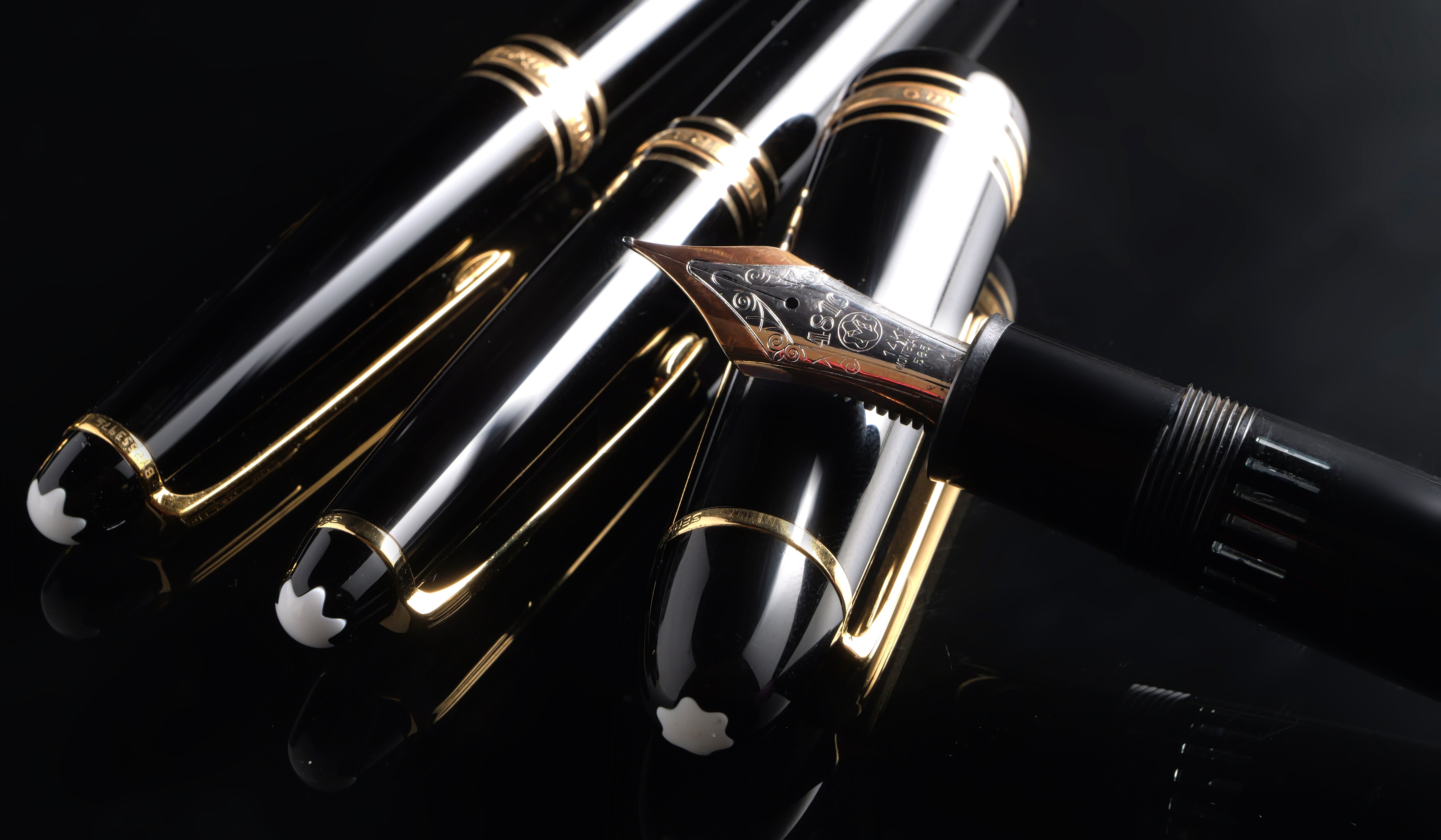 黒と金の孤高：Montblanc Meisterstück 149｜Hideo Takehara
