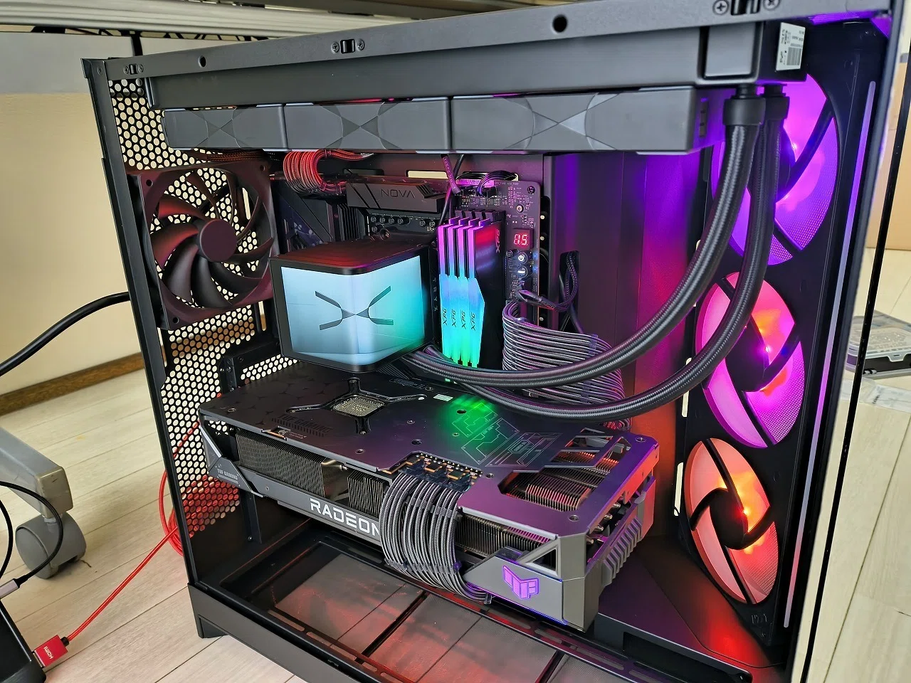 大容量1200WでコンパクトなATX電源：Thermaltake TOUGHPOWER PF3 1200W