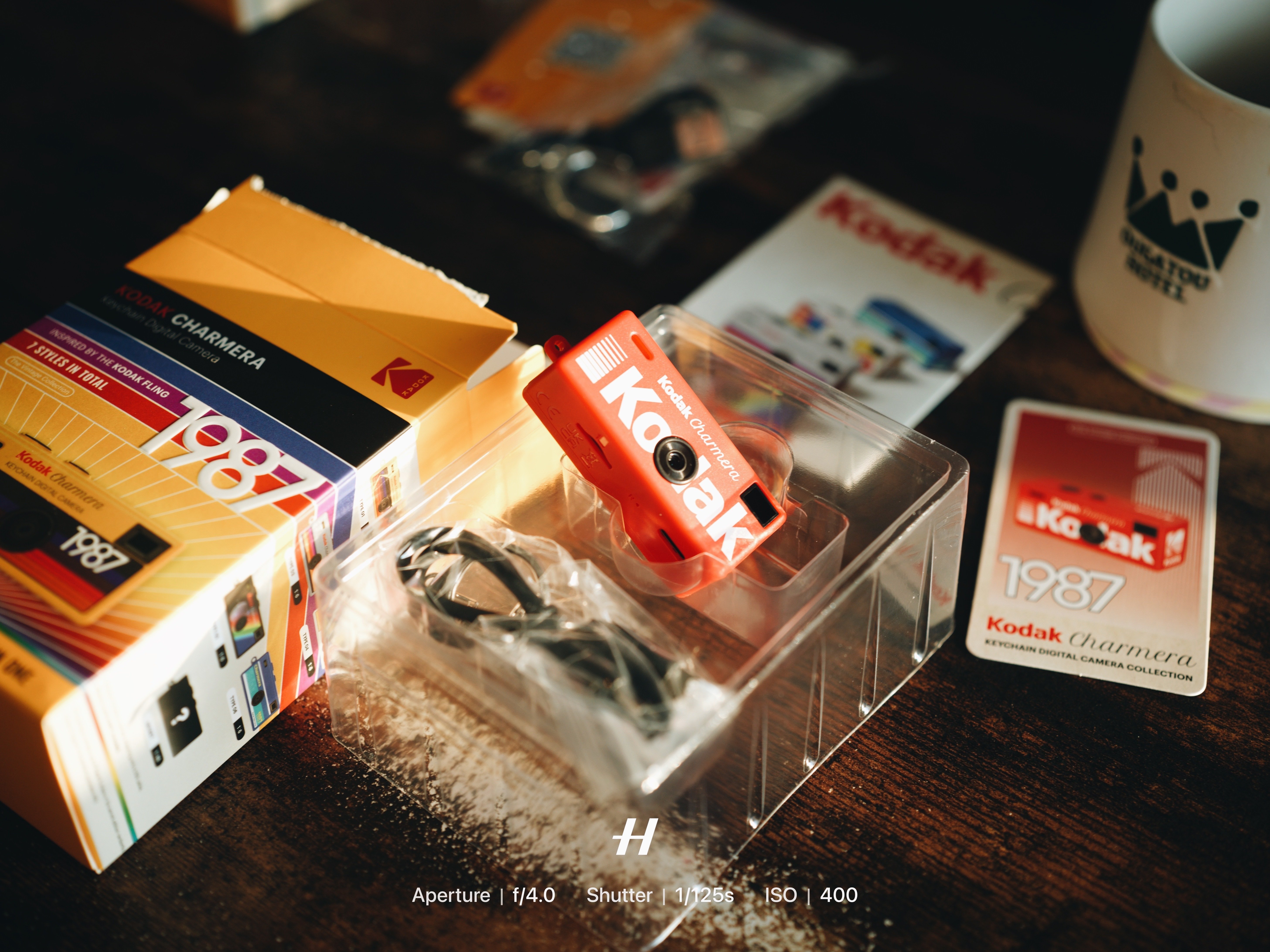 Kodak charmera ブルーを欲しかったが、黒か赤が出てしまった方 Kodak charmera ブルーを欲しかったが、黒か赤が出てしまった方 Kodak