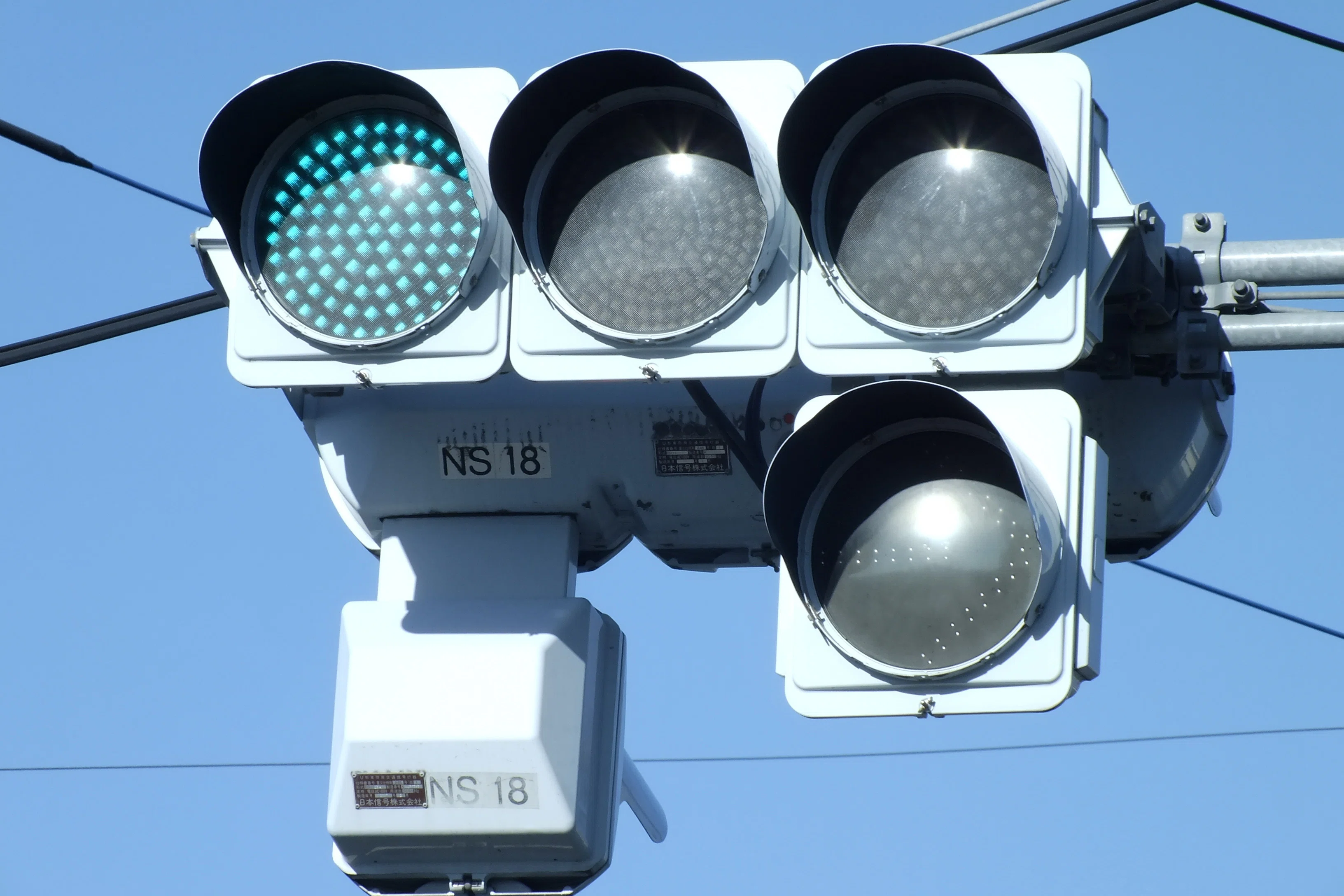 K19-154】児玉郡上里町千本木「神保原陸橋(南)」にある日信厚型LEDと日
