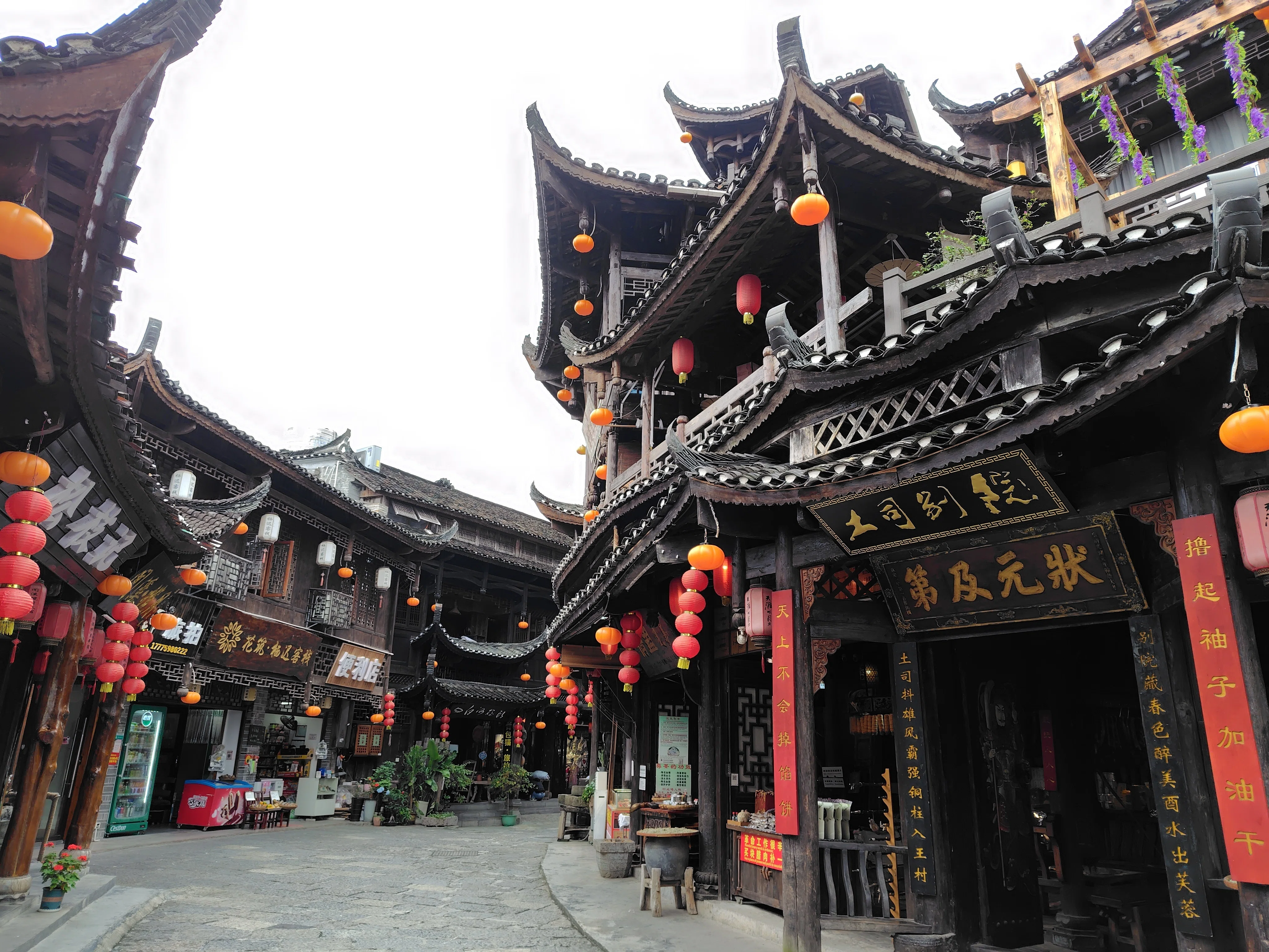 中国古鎮、古城巡り②芙蓉鎮｜kuroinutraveler