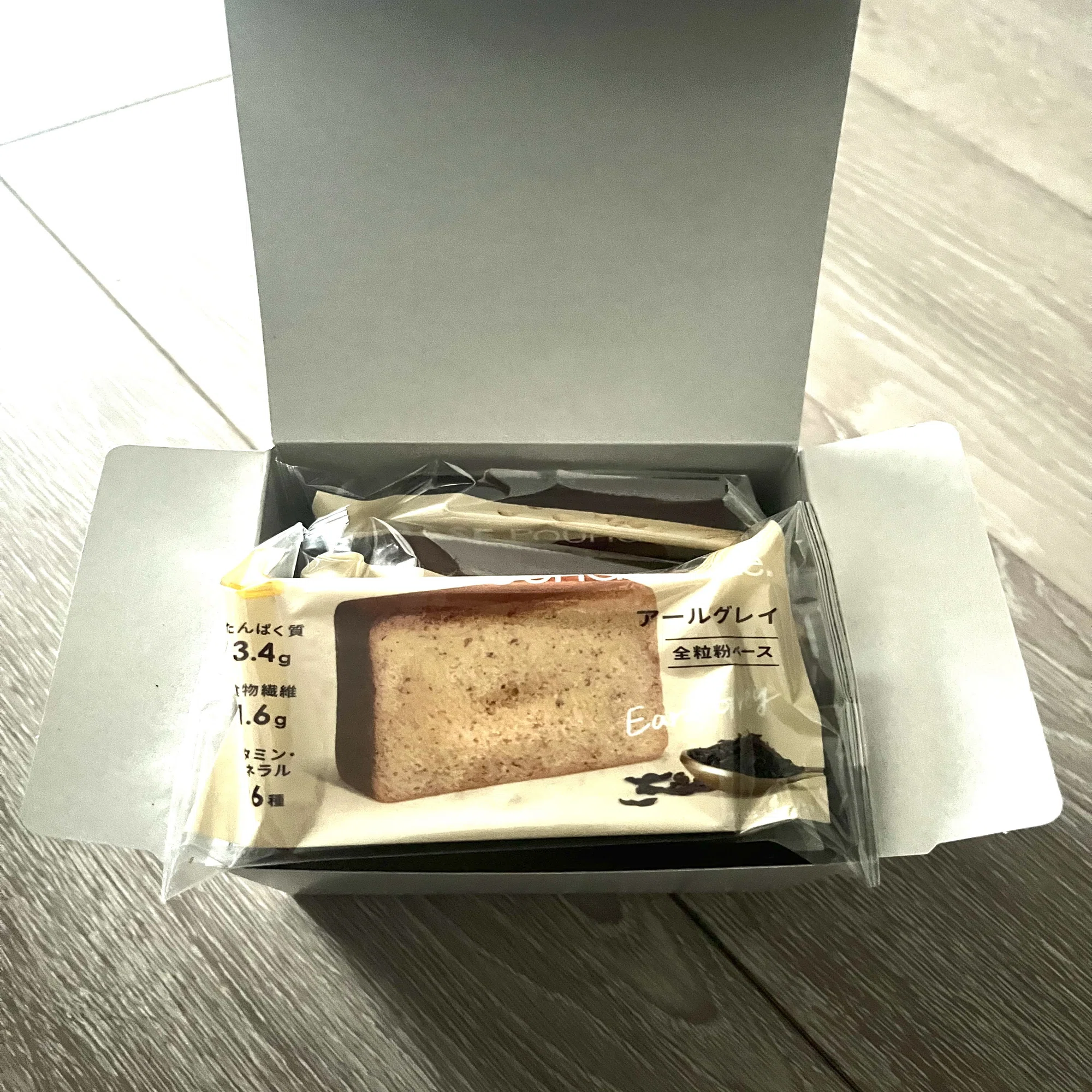 ベースフード】BASE Pound Cakeってどうよ？感想レビュー｜もずく@note 