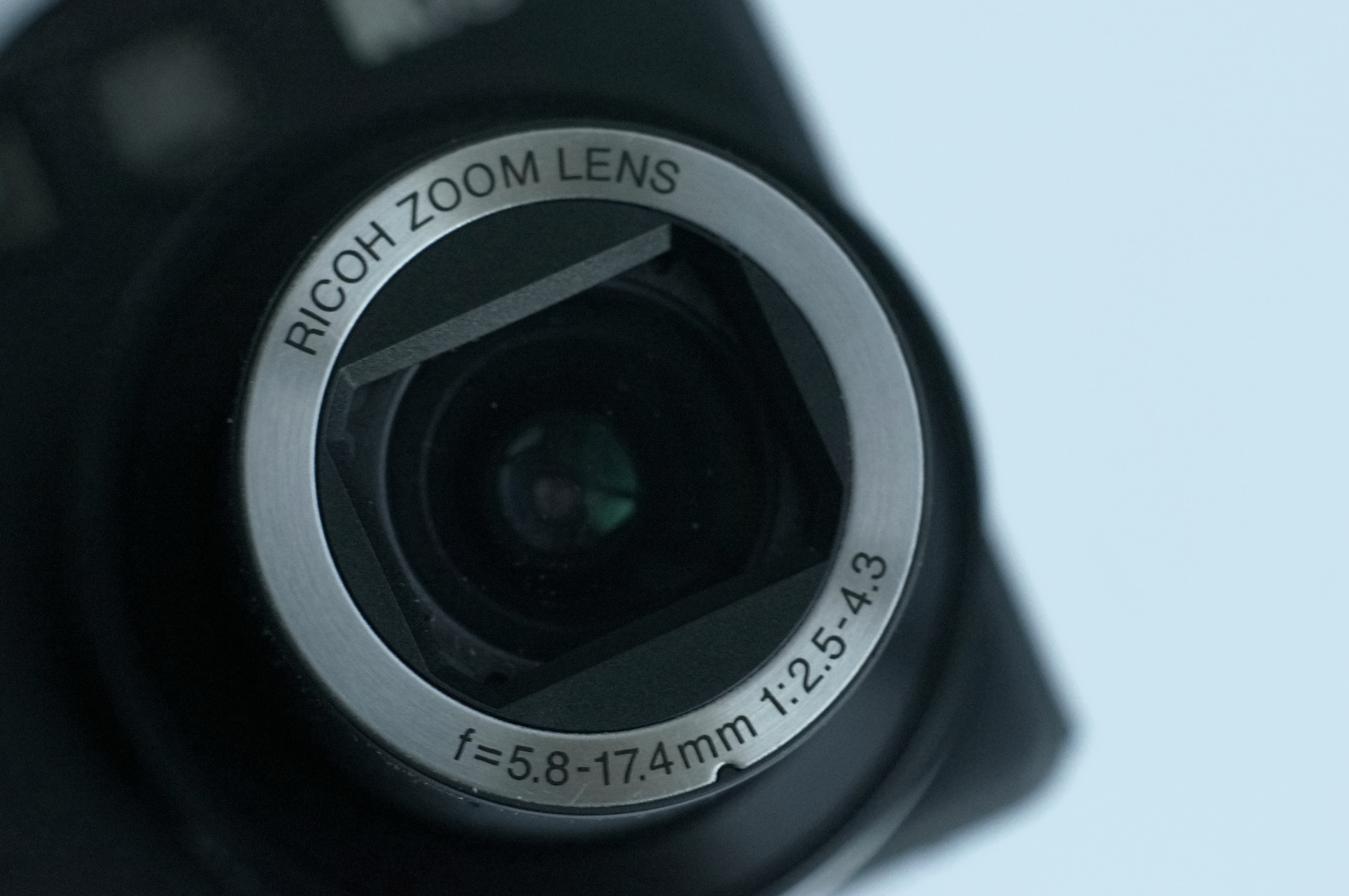 RICOH Caplio GX｜コンビニエンス