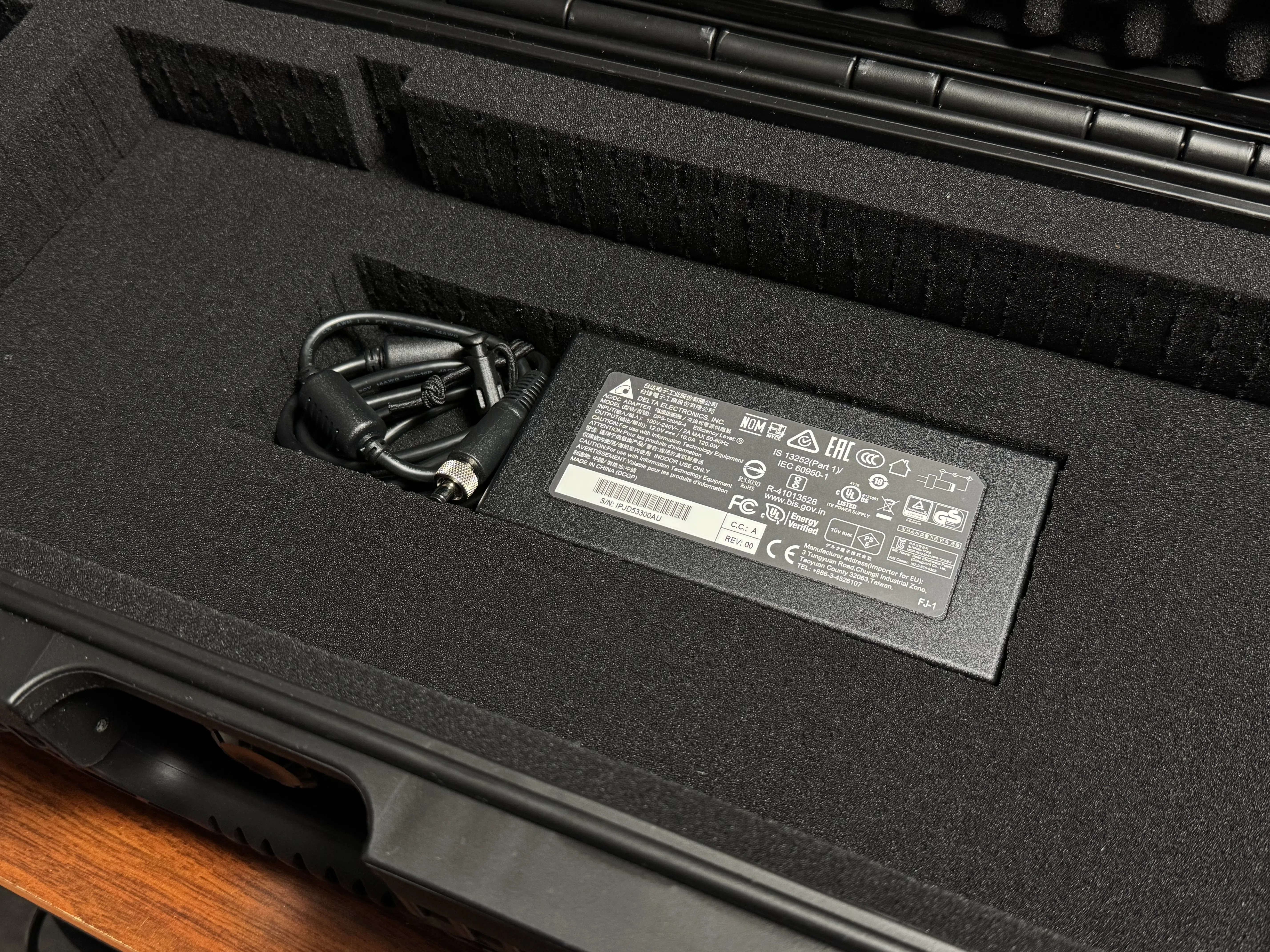 ATEM Mini Extreme ISO G2にピッタリすぎるケース「Lykus HC-5021