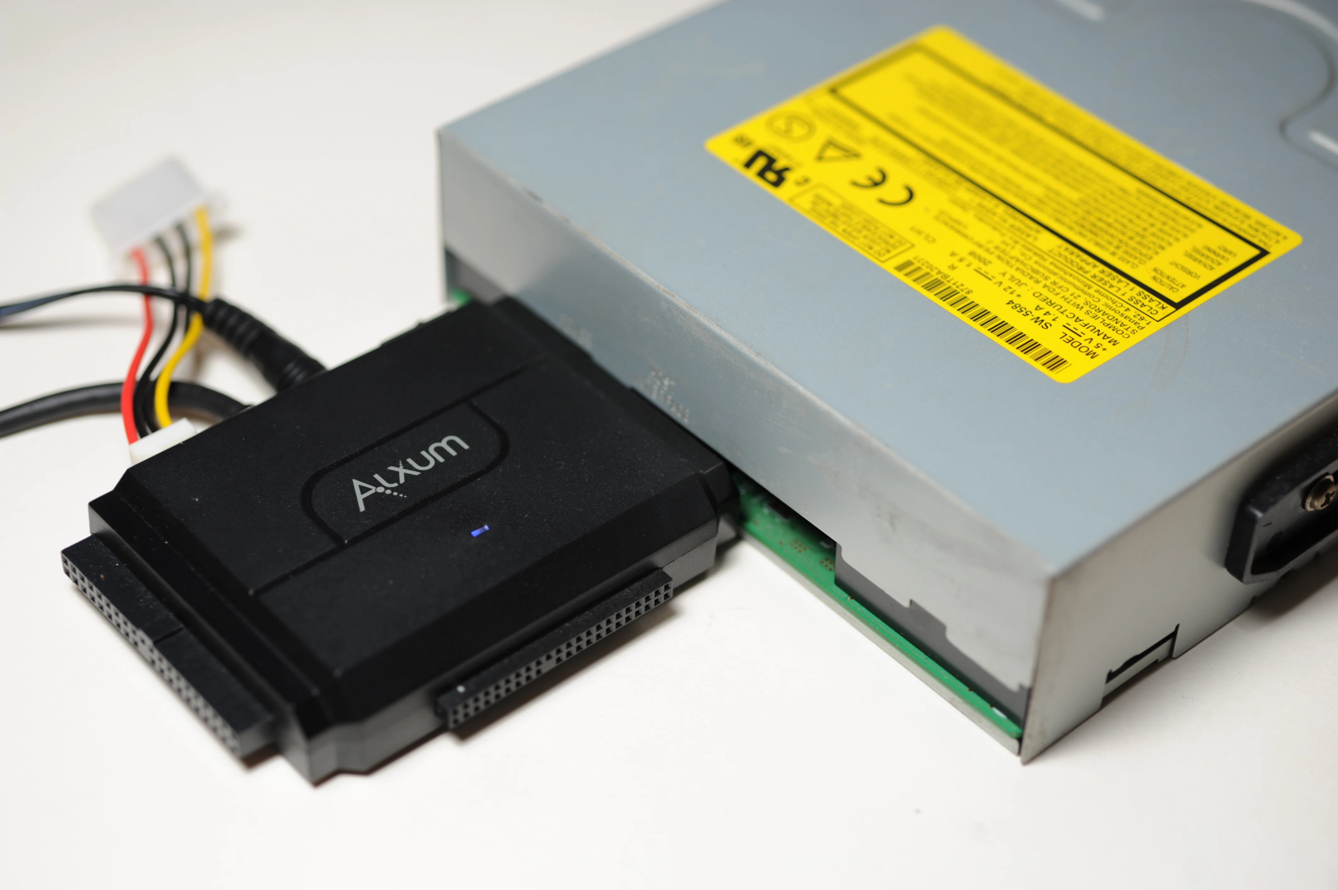 BDドライブを購入（ロジテック LBD-LPWAWU3CNDB） その1｜オジサンの