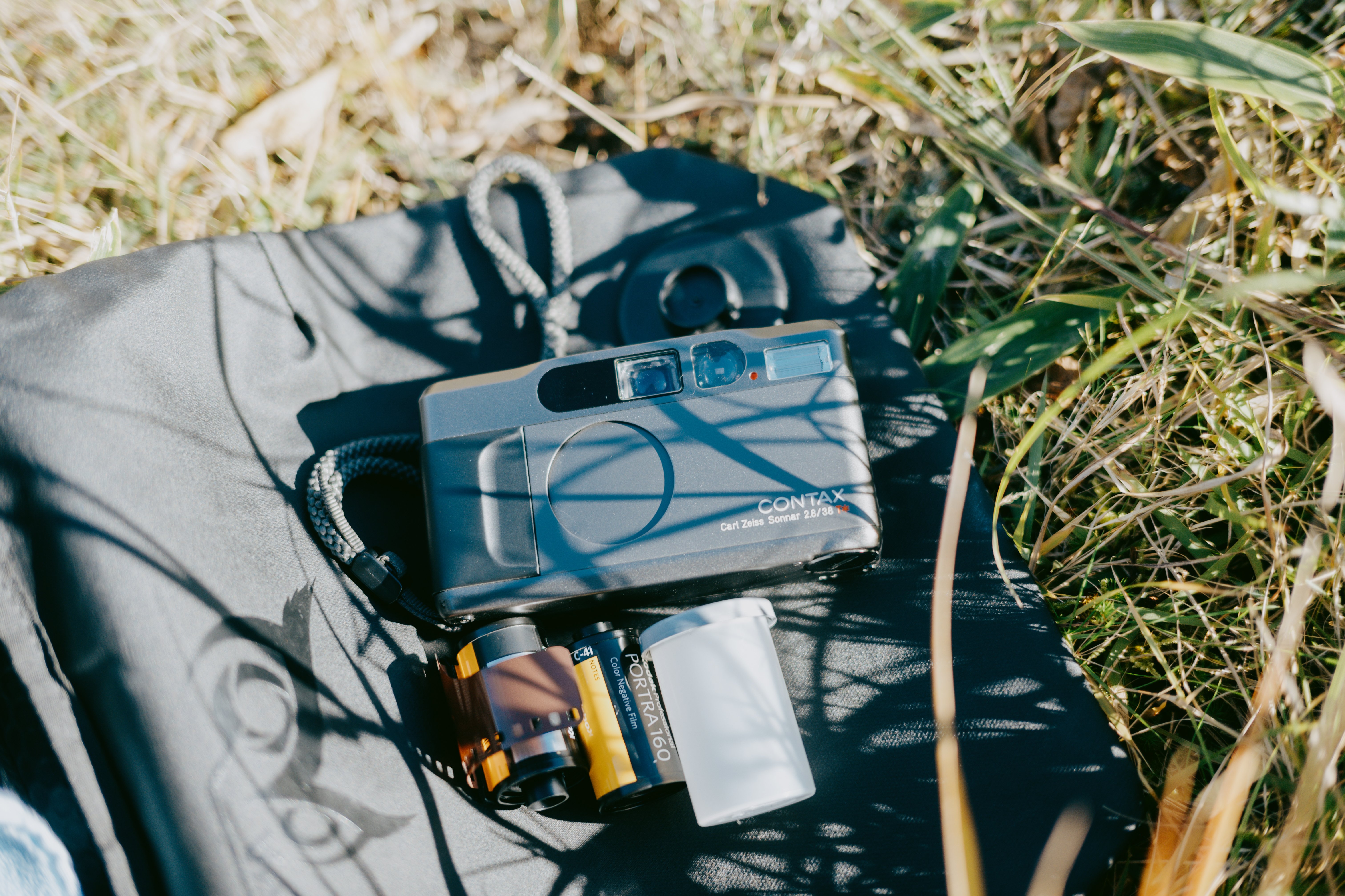 CONTAX T2、憧れのフィルムカメラ｜uhe / Yuhei Okamoto