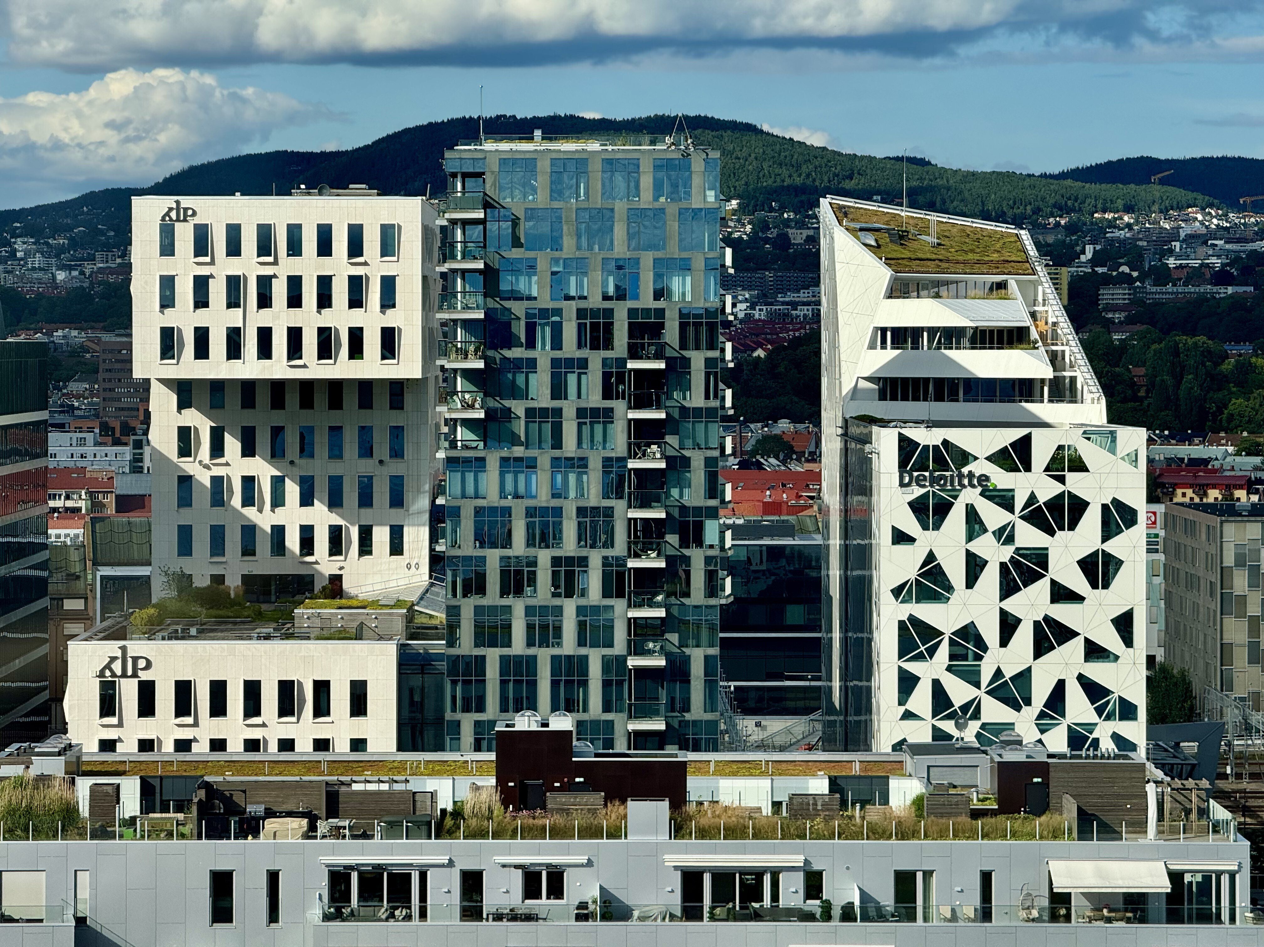 世界最高峰の街並み】自然・建築・歴史が調和したオスロの街並みを紹介