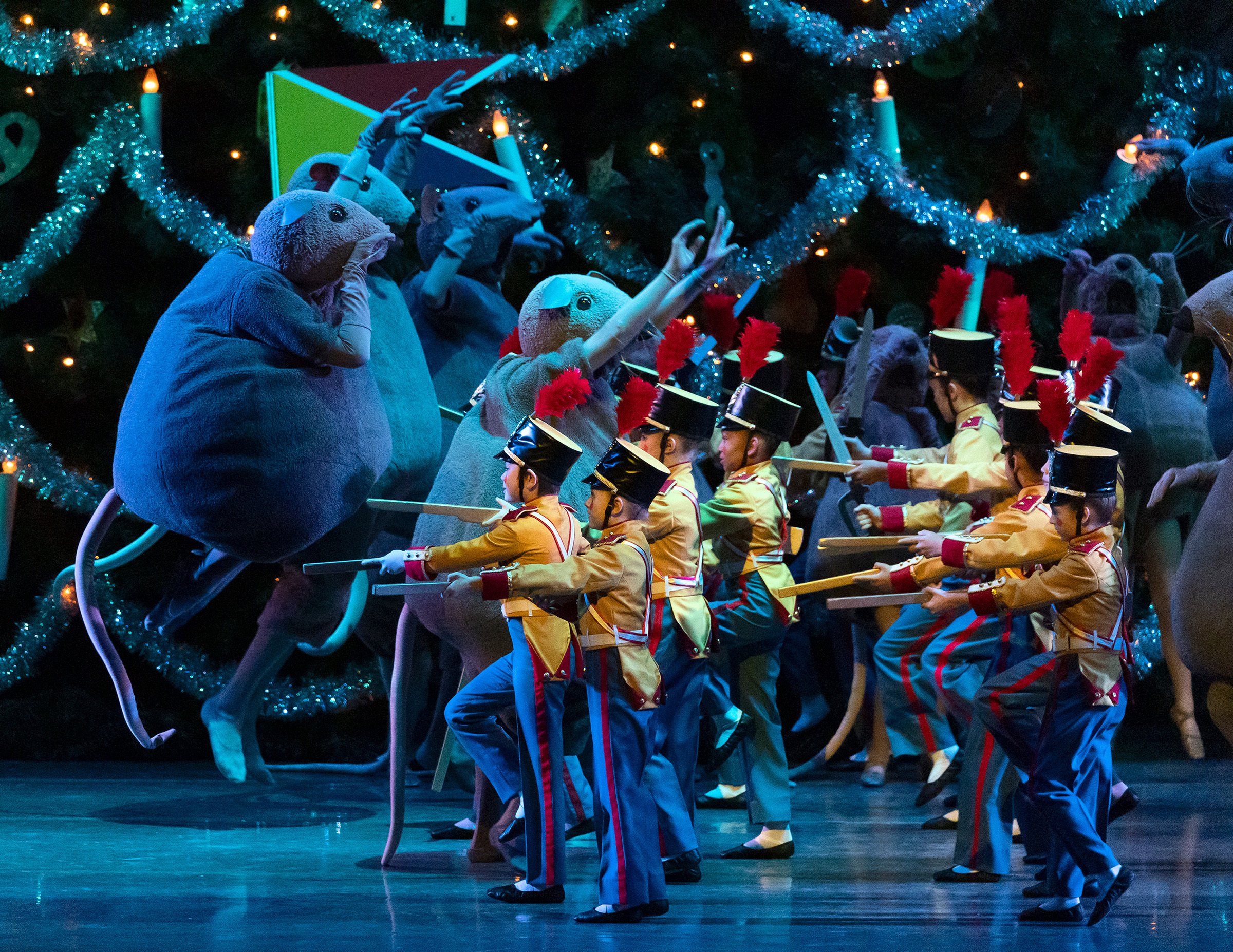 ニューヨーク・シティ・バレエから到着：2025年バランシン版『くるみ