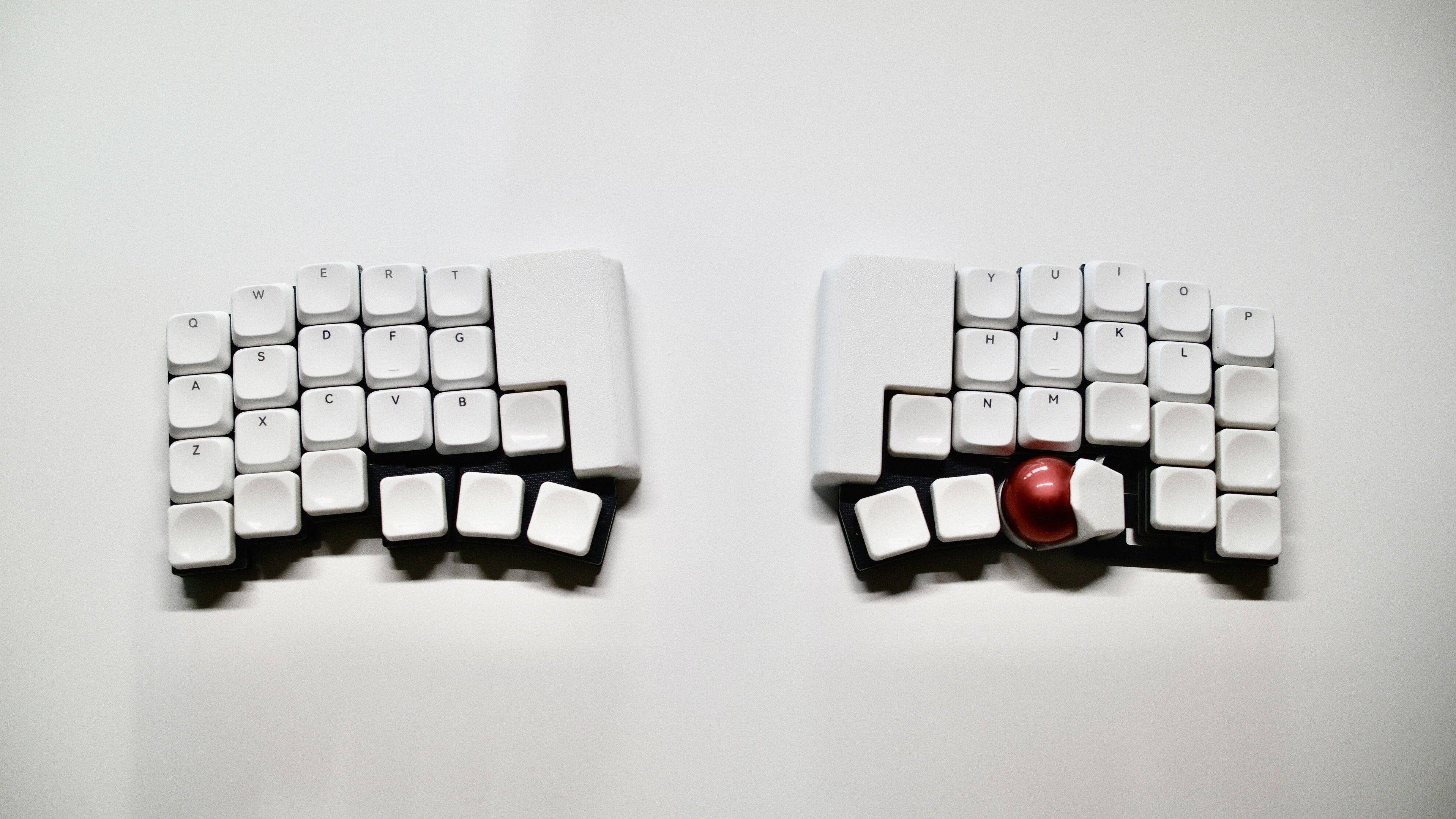 分割キーボード torabo-tsuki LP(S) が素晴らしいので、ケースを自作し