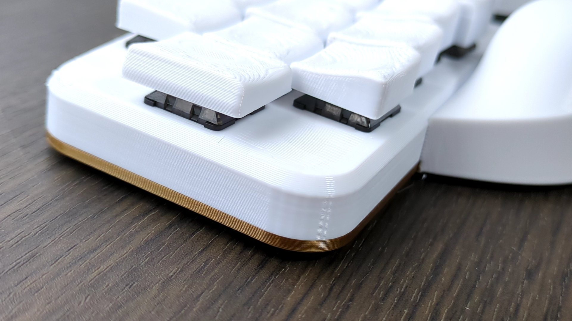 この自作キーボードめっちゃいい感じになってきた｜ぱまじゃです。