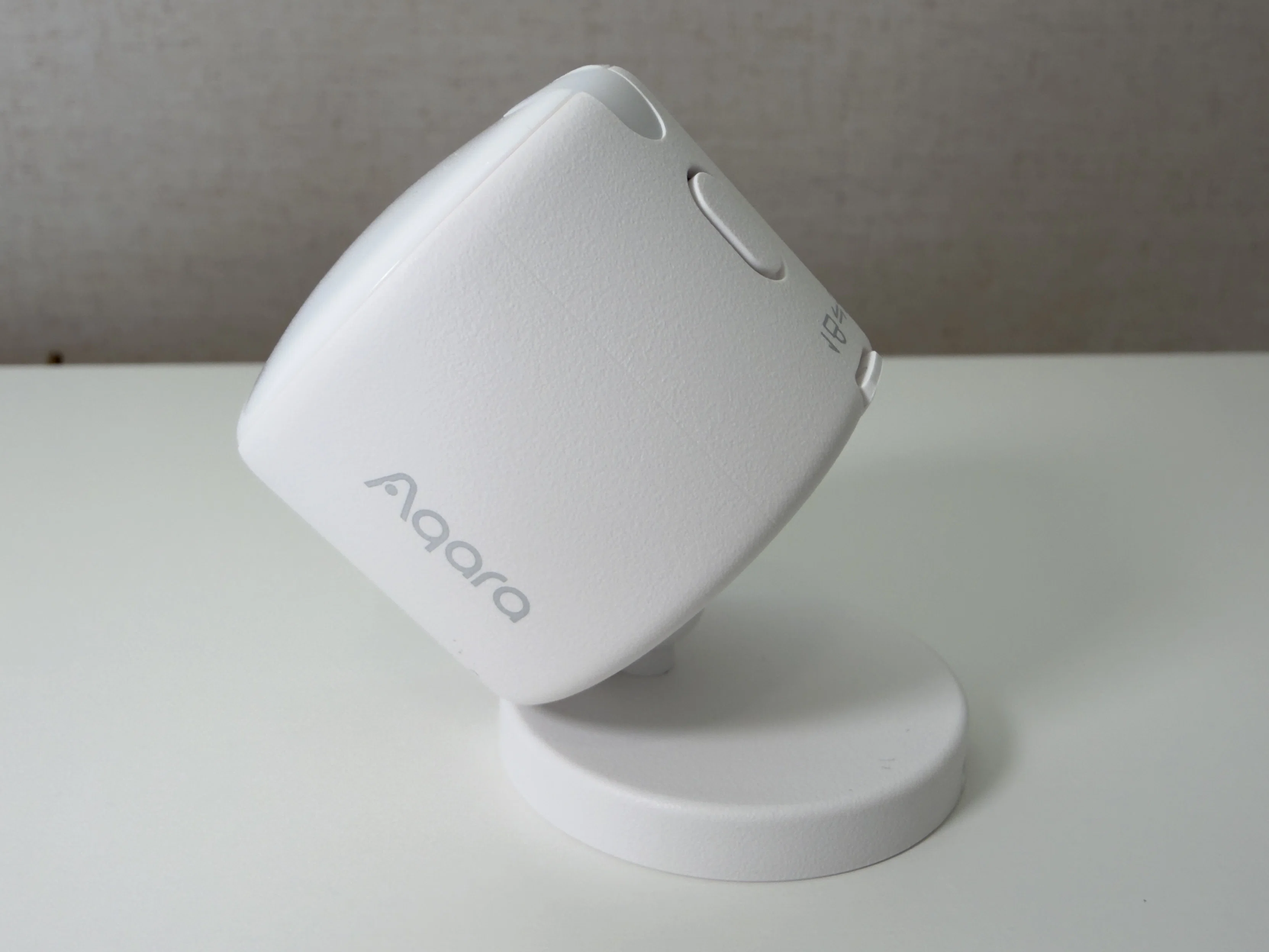 レビュー】Aqara 人感マルチセンサーFP300で“人がいる”を見抜く部屋へ