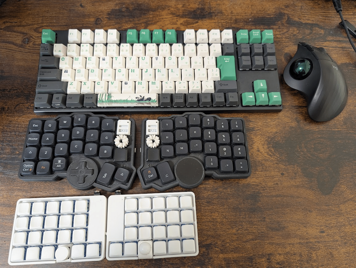 沼あらため湯舟。キーボードっていい湯だな。（5か月ぶり5台目：LisM