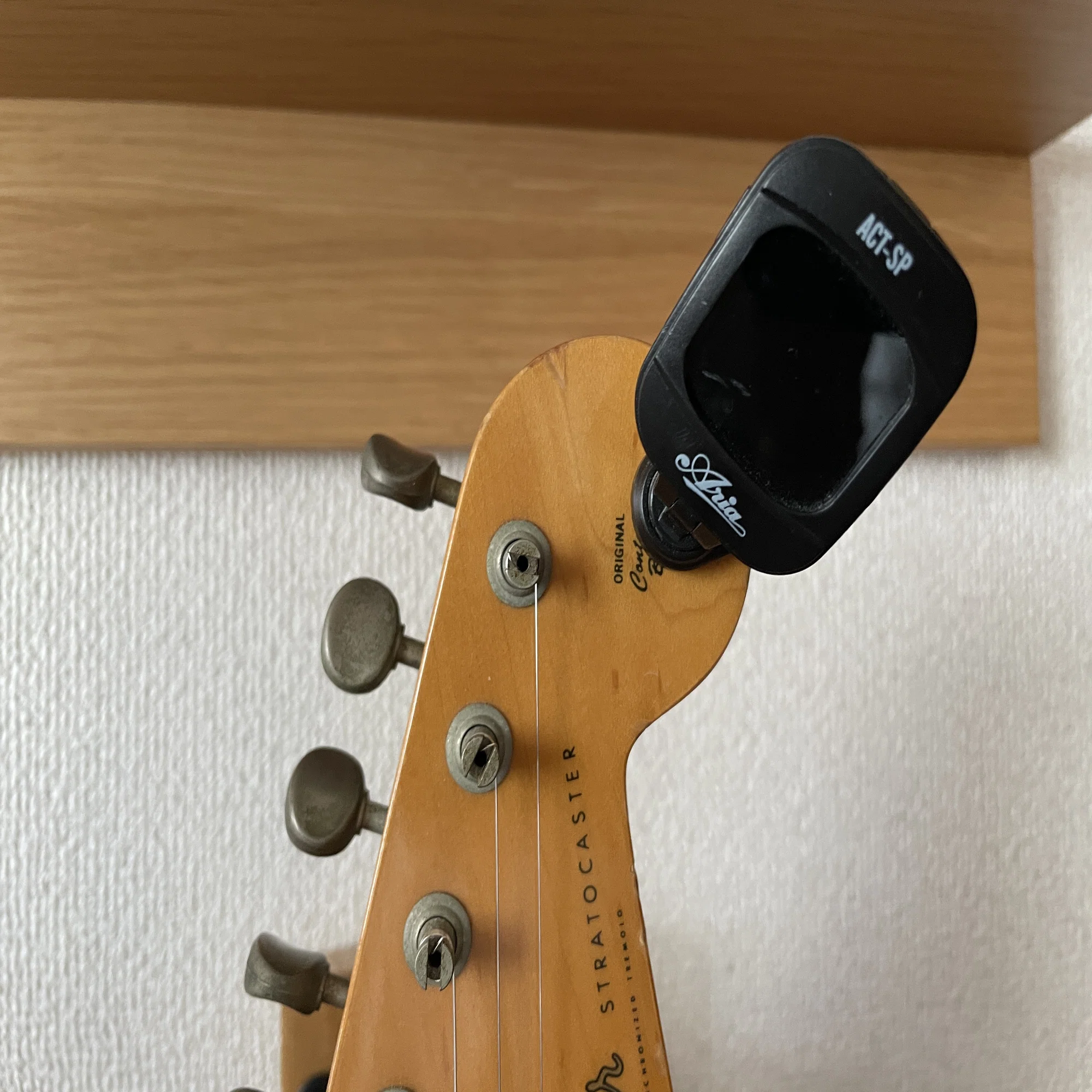 40代中年ギターリターンズ6：錆び弦＆チューニングしないでギターを 