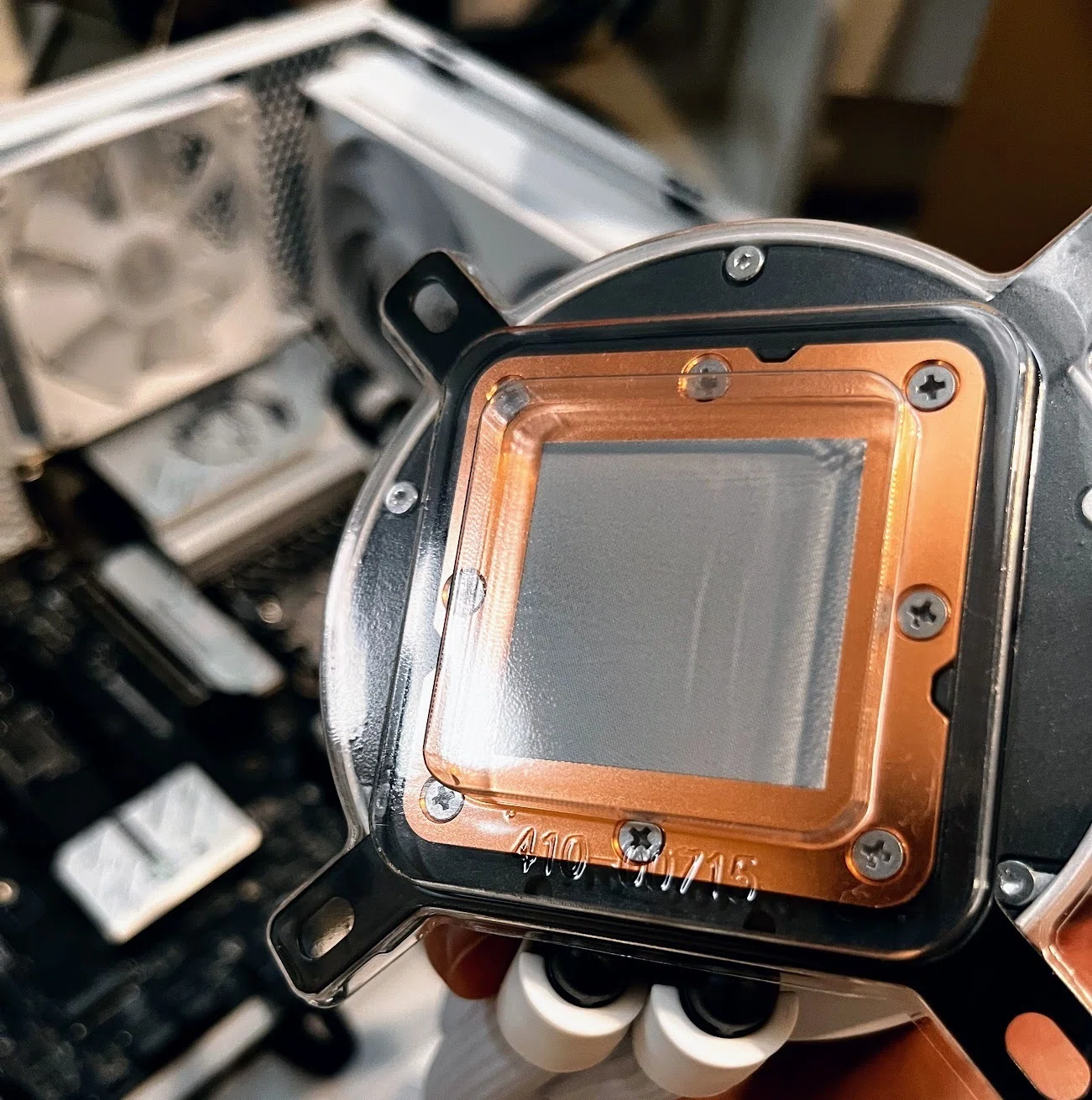 初めてのホワイト自作PC｜NZXT H6 FlowとMSIで組む高冷却ゲーミングPC