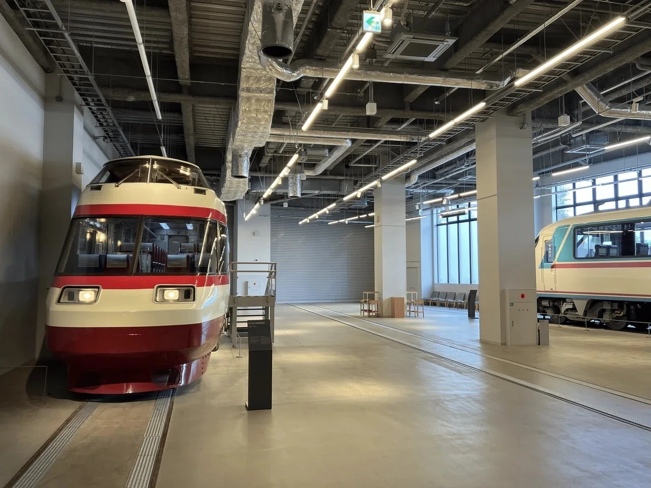 小田急】VSE展望車をロマンスカーミュージアムで3月下旬から公開｜相模
