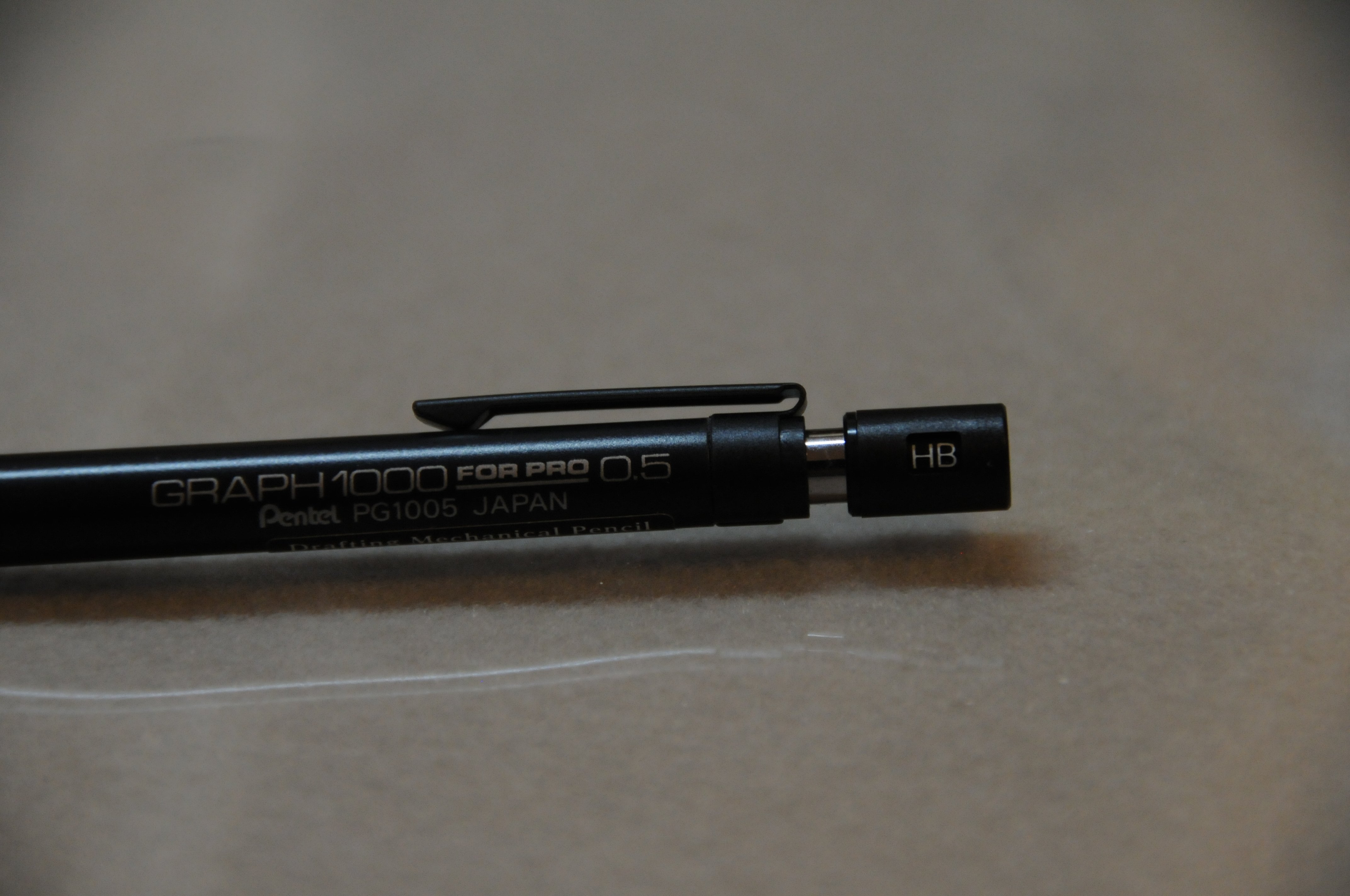 GRAPH1000 60周年記念限定色 - FOR PROの魅力｜ろーかる