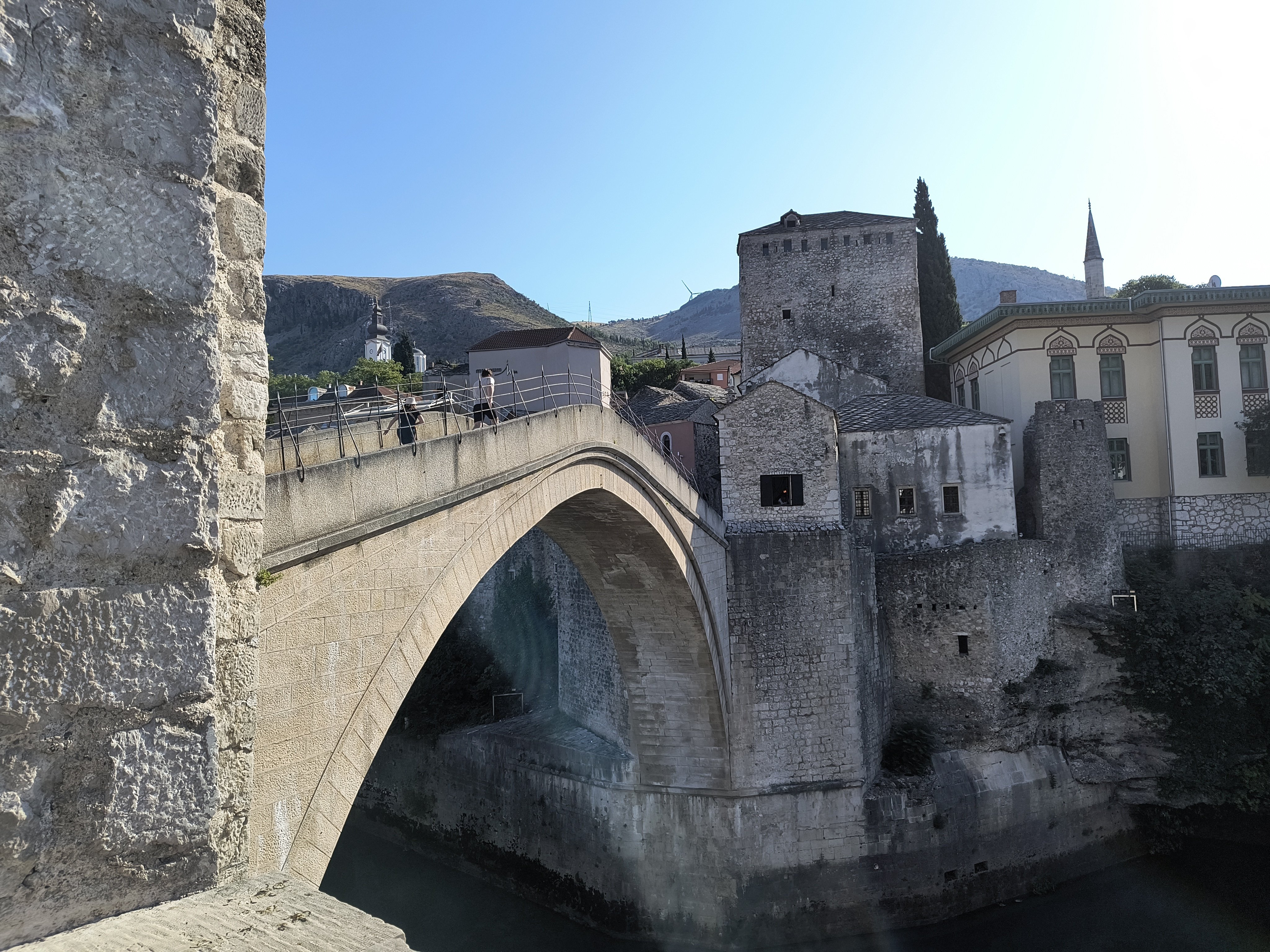 ボスニア・ヘルツェゴビナの世界遺産 モスタル③旧市街と内戦の傷跡