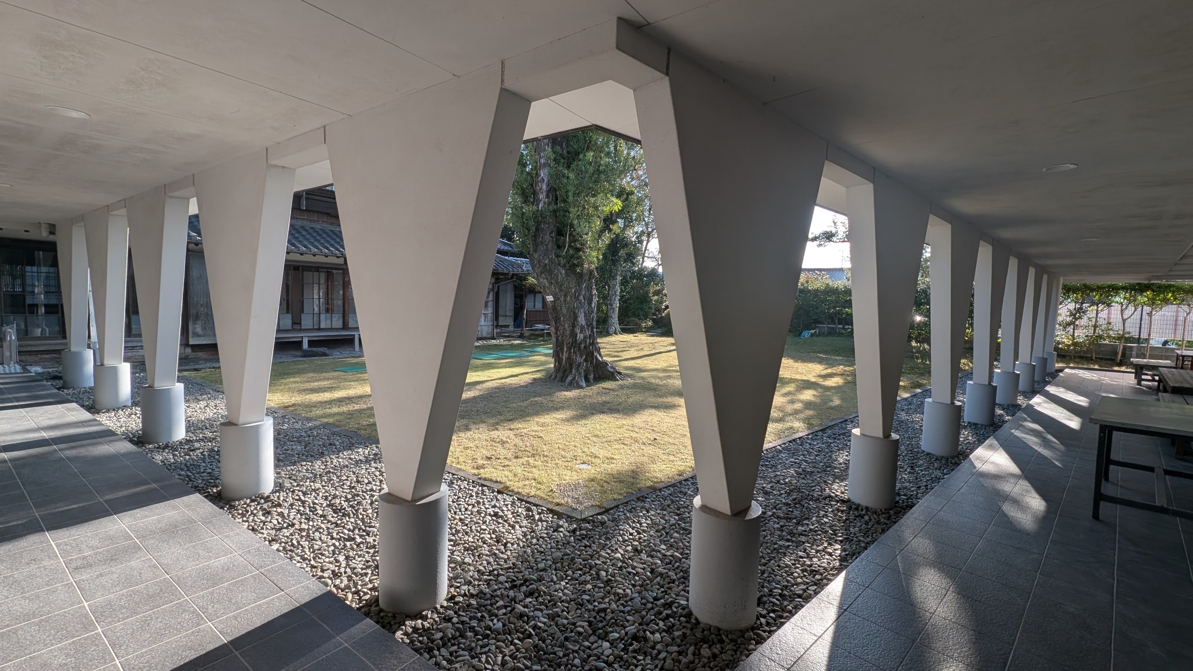 しみる～～～っ♡海野光弘版画記念館♪♪｜朝の旅人