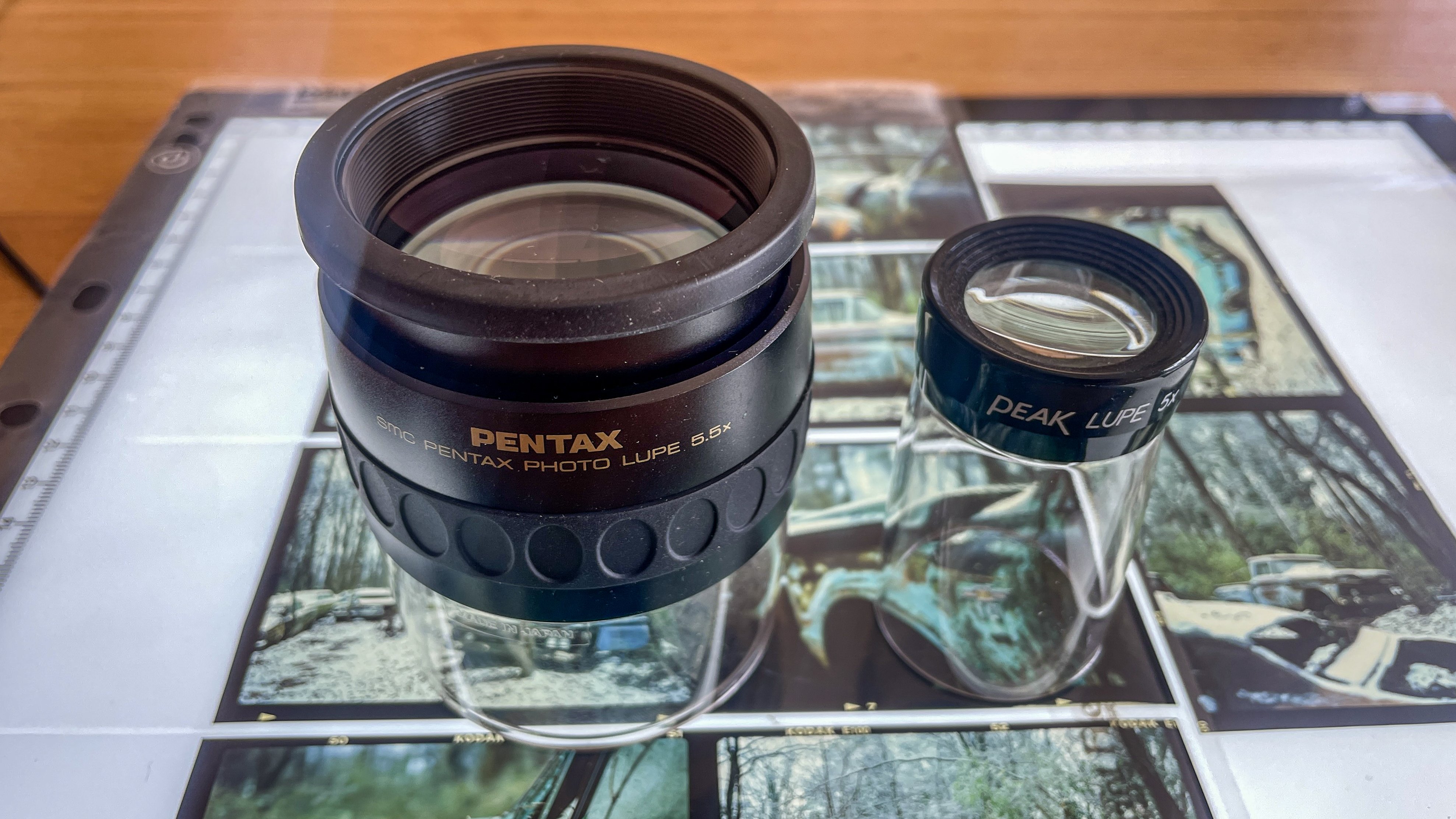 SMC PENTAX PHOTO LUPE 5.5× smc PENTAX PHOTO LUPE 5.5xでポジフィルムを楽しむ｜MOJA MOJA