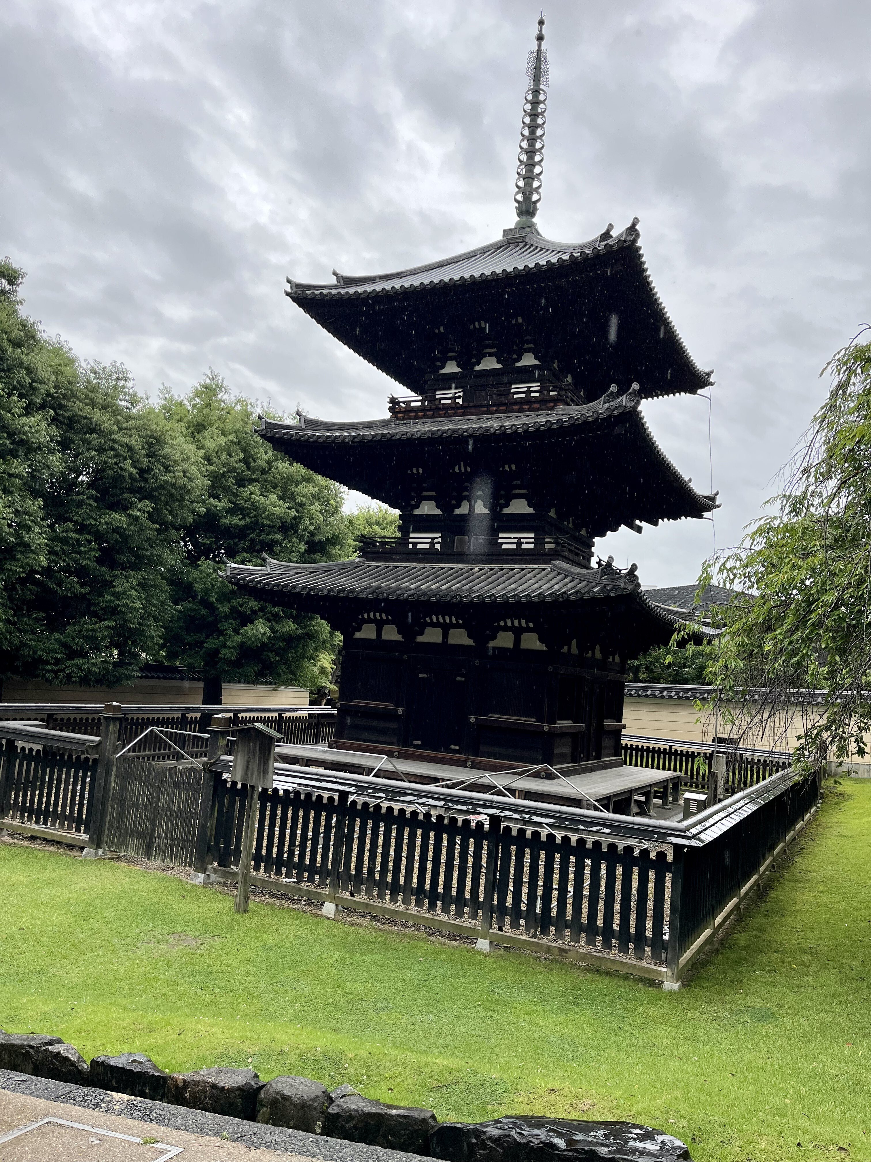 まだまだ続く仏塔の話 〜国宝・三重塔を探す旅〜｜摂津屋風庵