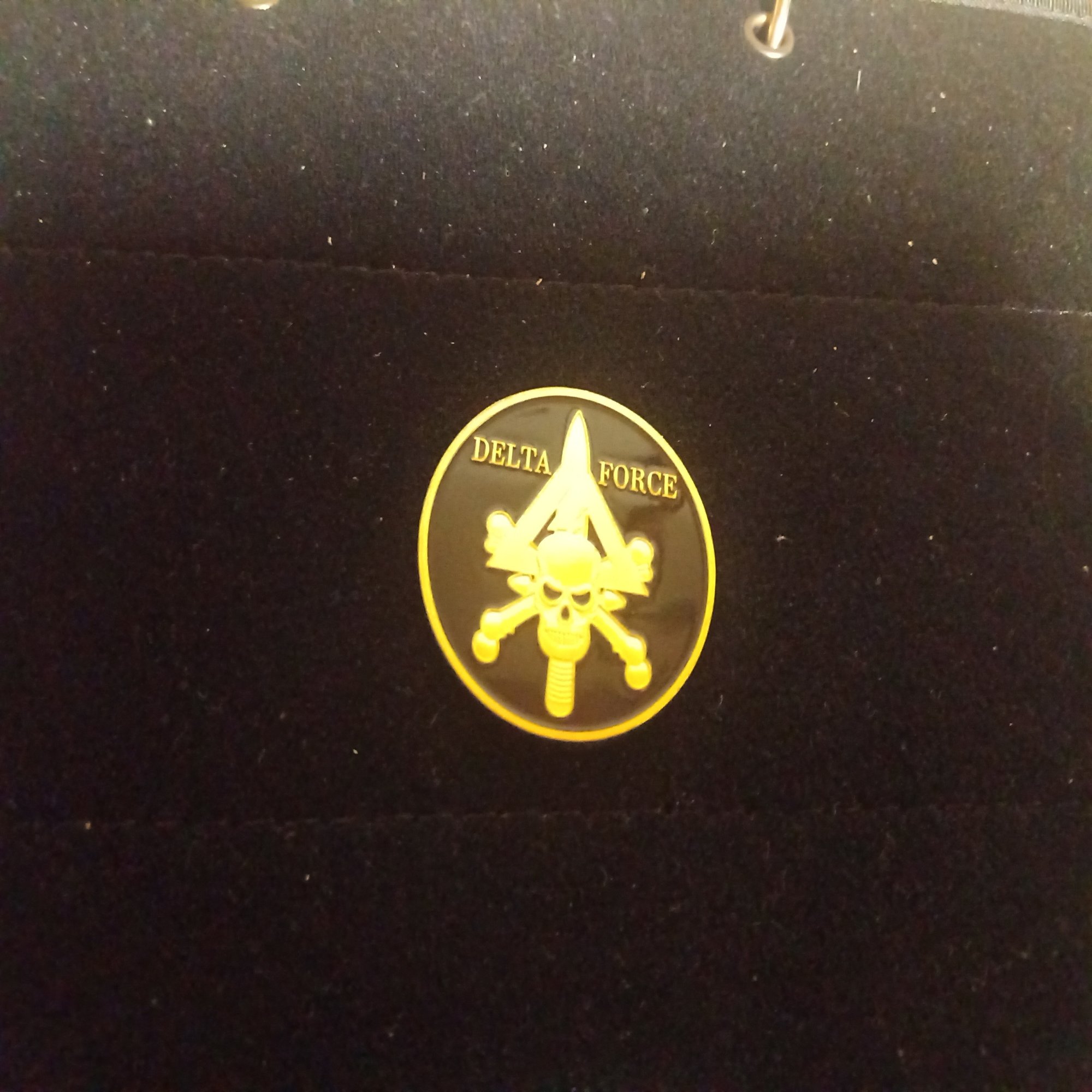 いい加減にしろ！！チャレンジコインを買い過ぎだ！！｜COPAN